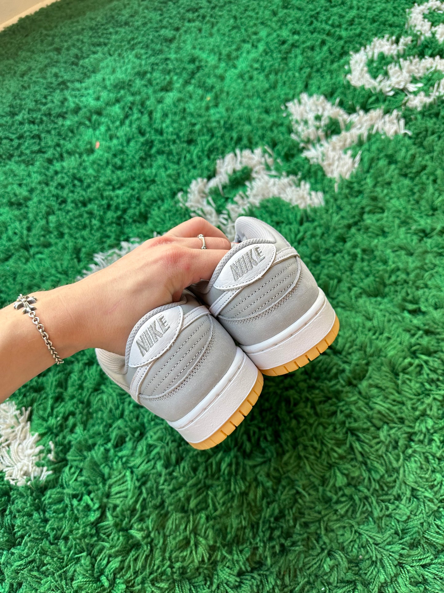 Nike SB Dunk Low “Orange Label Wolf Grey Gum”
