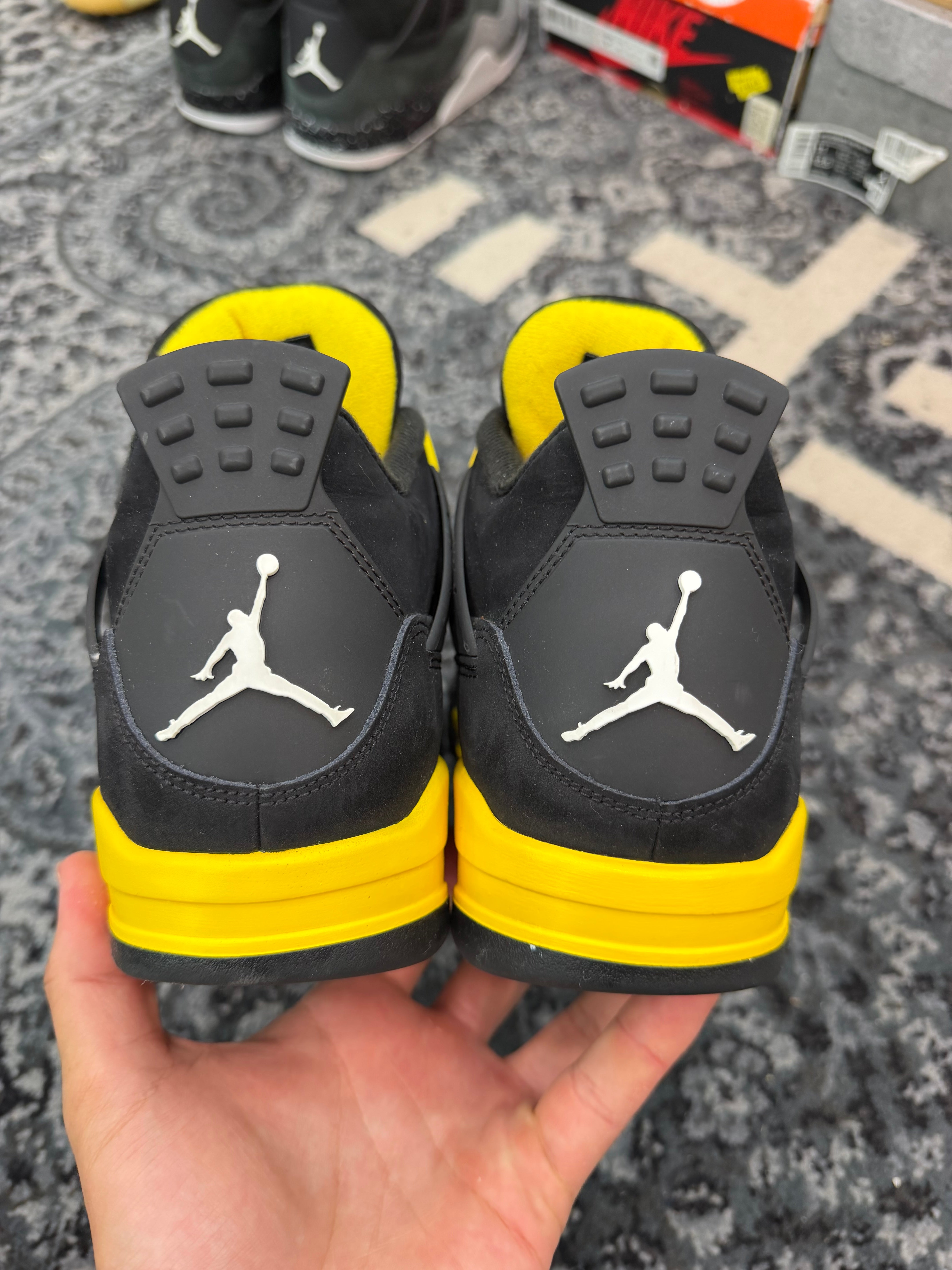 Jordan 4 “Thunder”