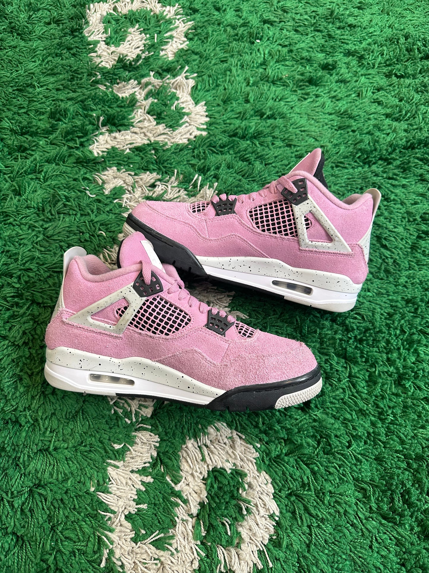 Jordan 4 “Pink Orchid”
