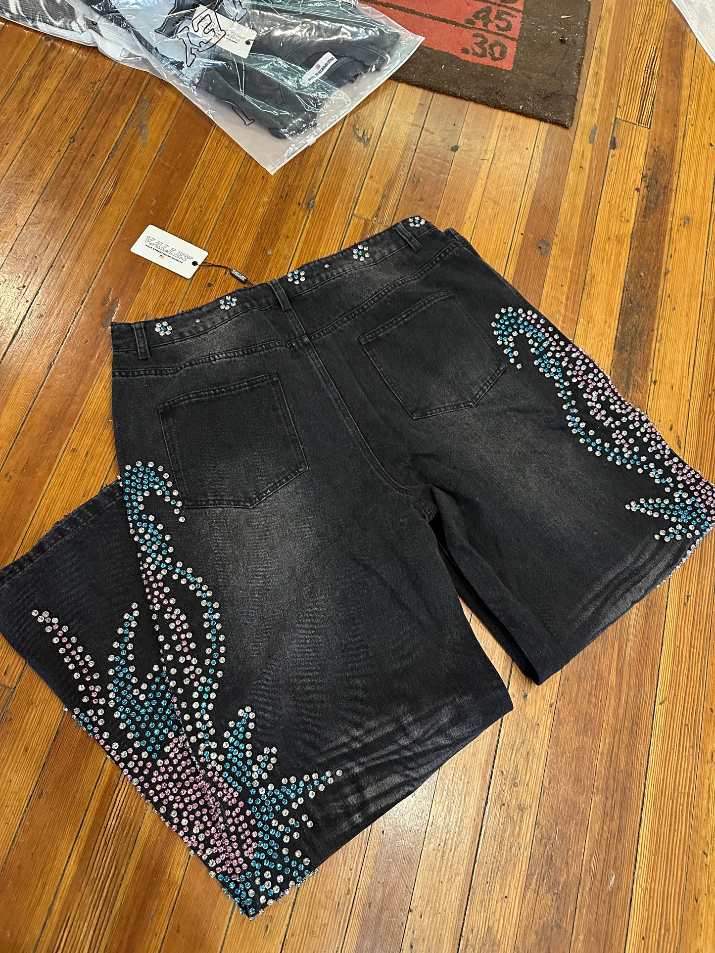 Vale Forever Black Tsunami Denim Crystal (34)