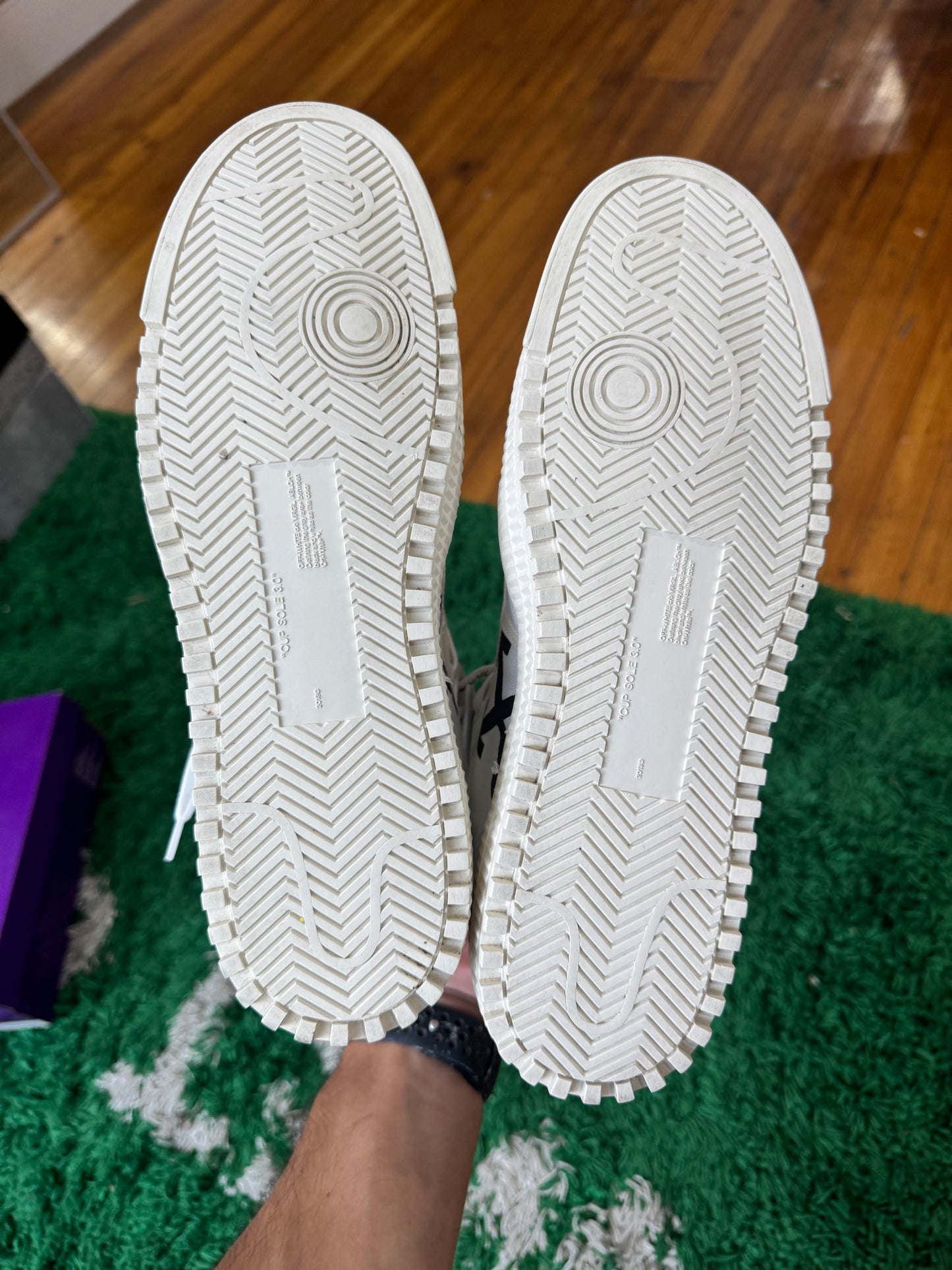 Off-White Sneaker High Top White (42)