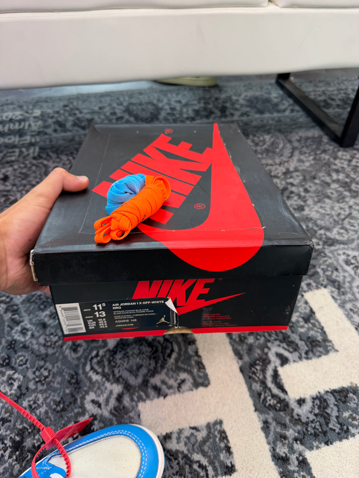 Jordan 1 High x Off White “University Blue”