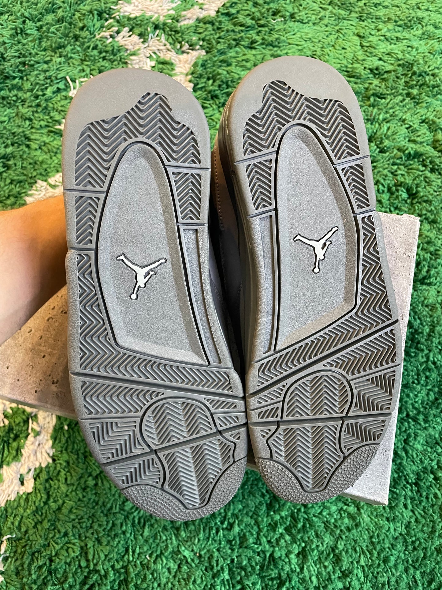Jordan 4 “Wet Cement”