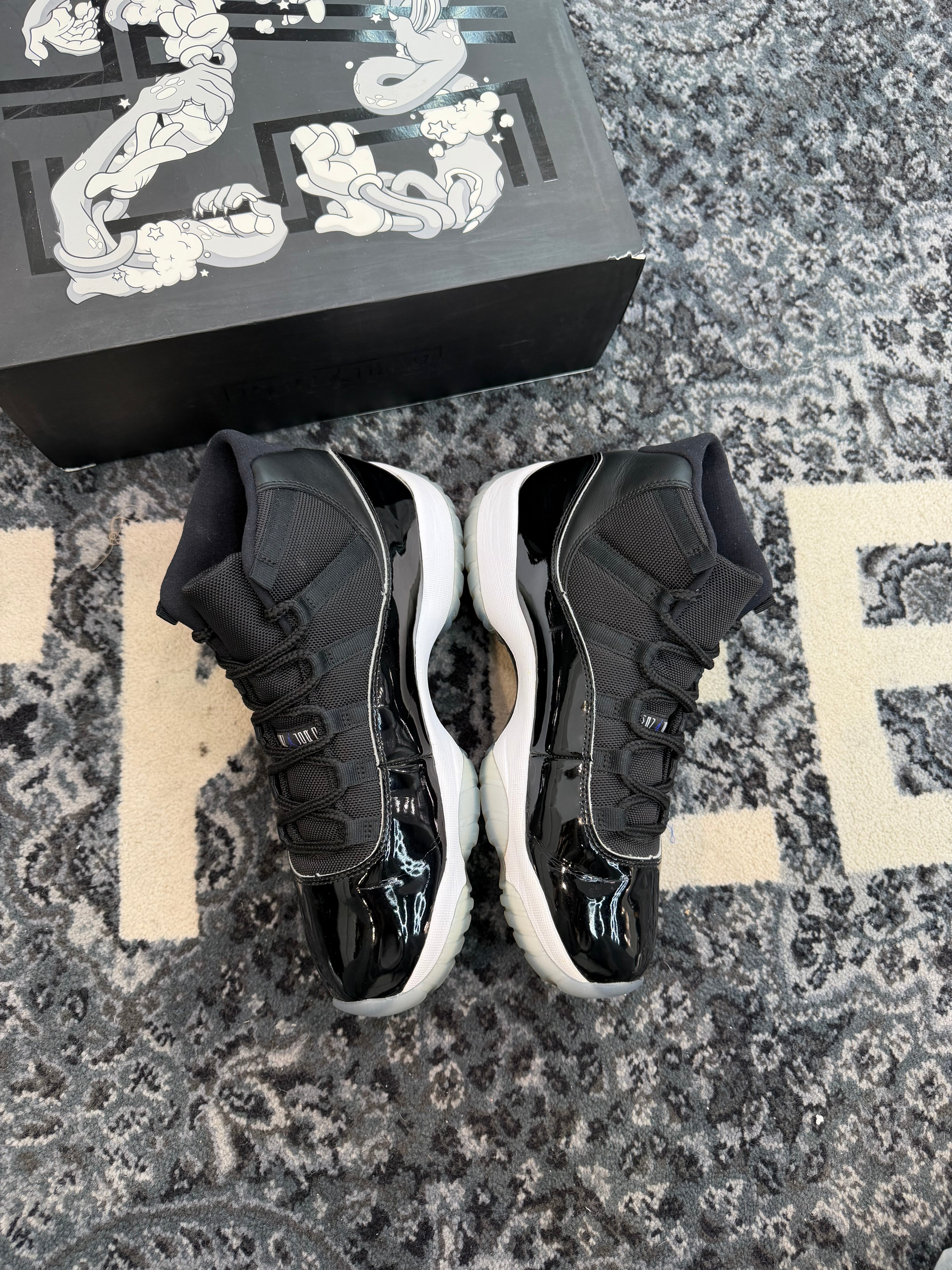 Jordan 11 “Space Jam”