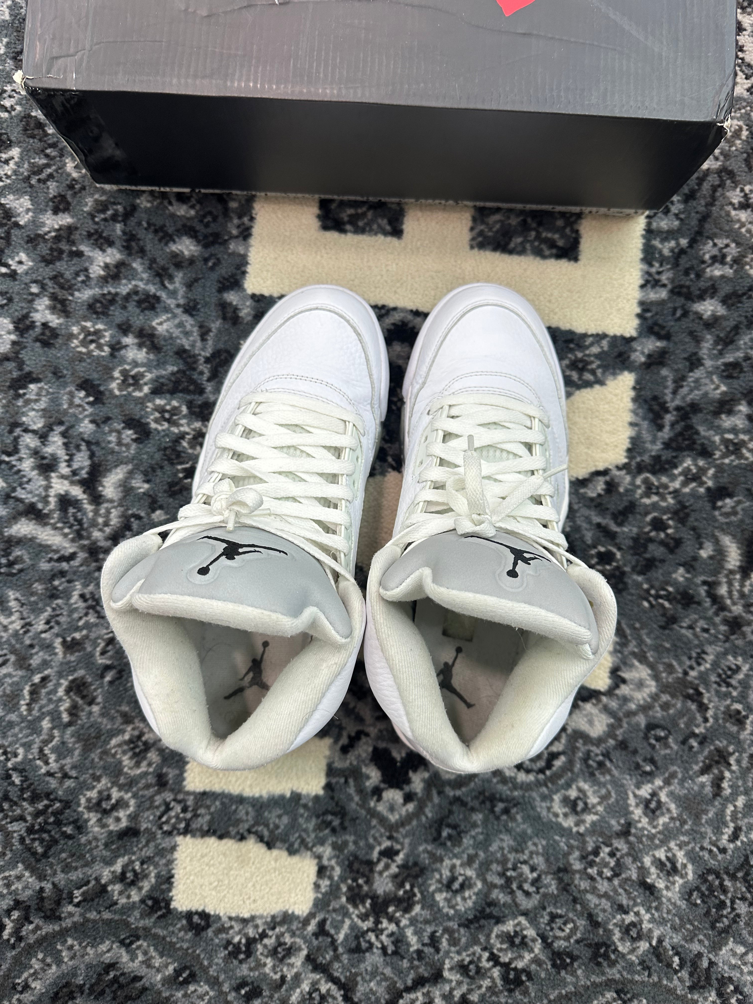 Jordan 5 “White Metallic 2015”