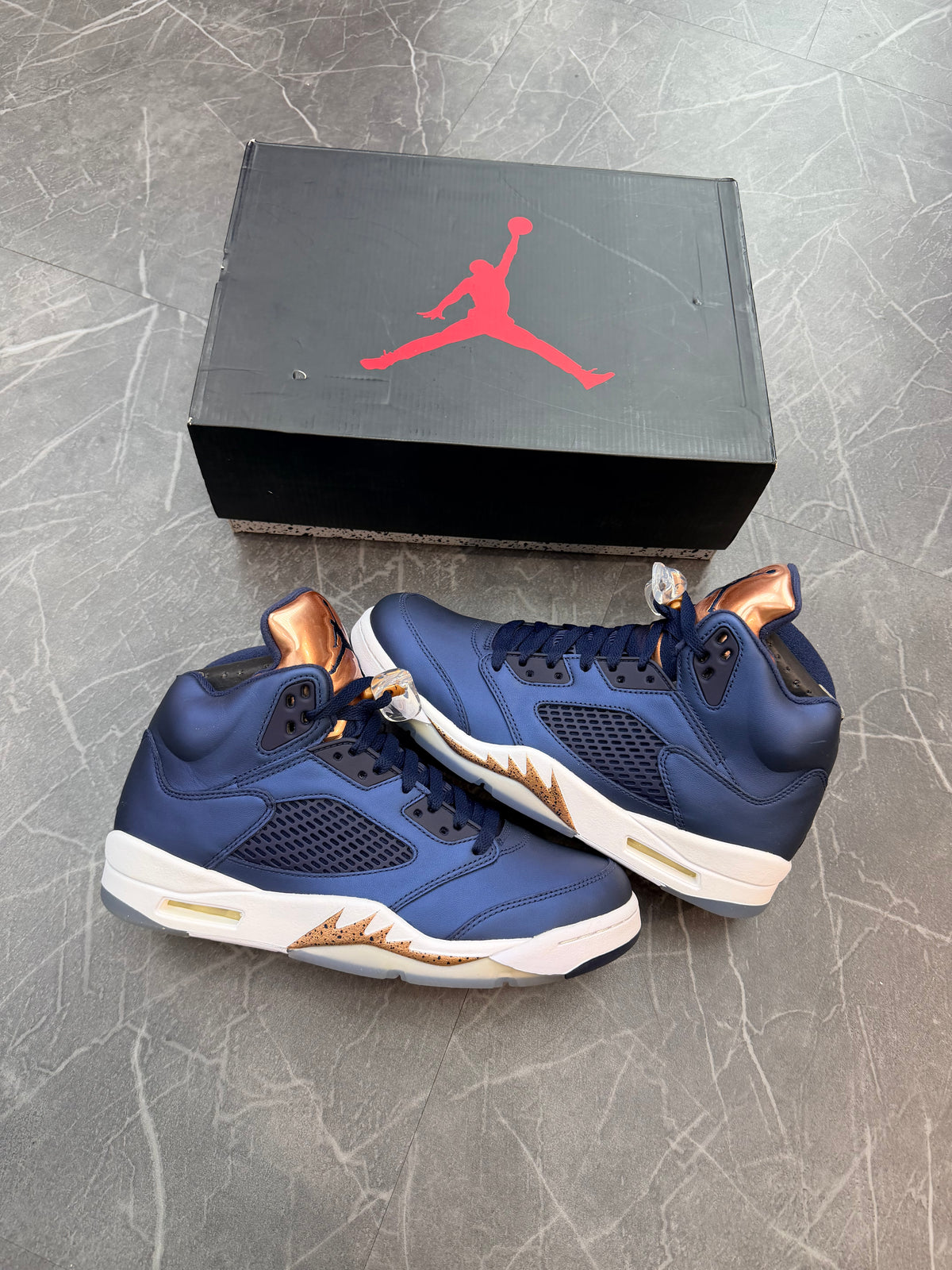 Jordan 5 Retro Bronze