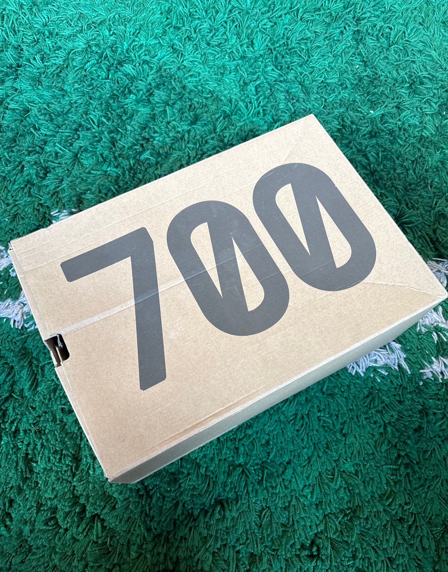 Yeezy 700 V3 “Fade Carbon”