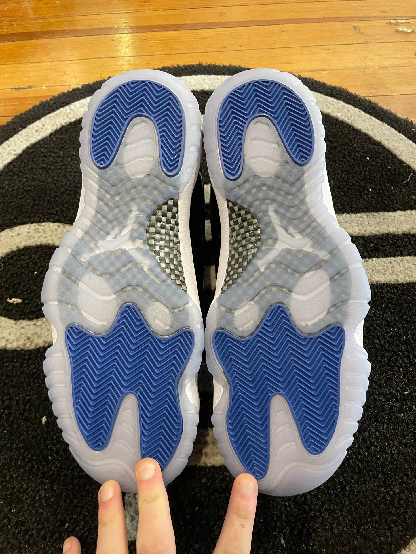 Jordan 11 Low “Space Jam”