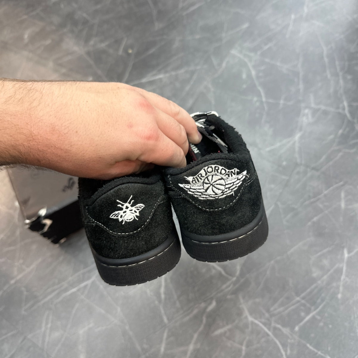 Jordan 1 Retro Low OG SP Travis Scott Black Phantom - Image 2