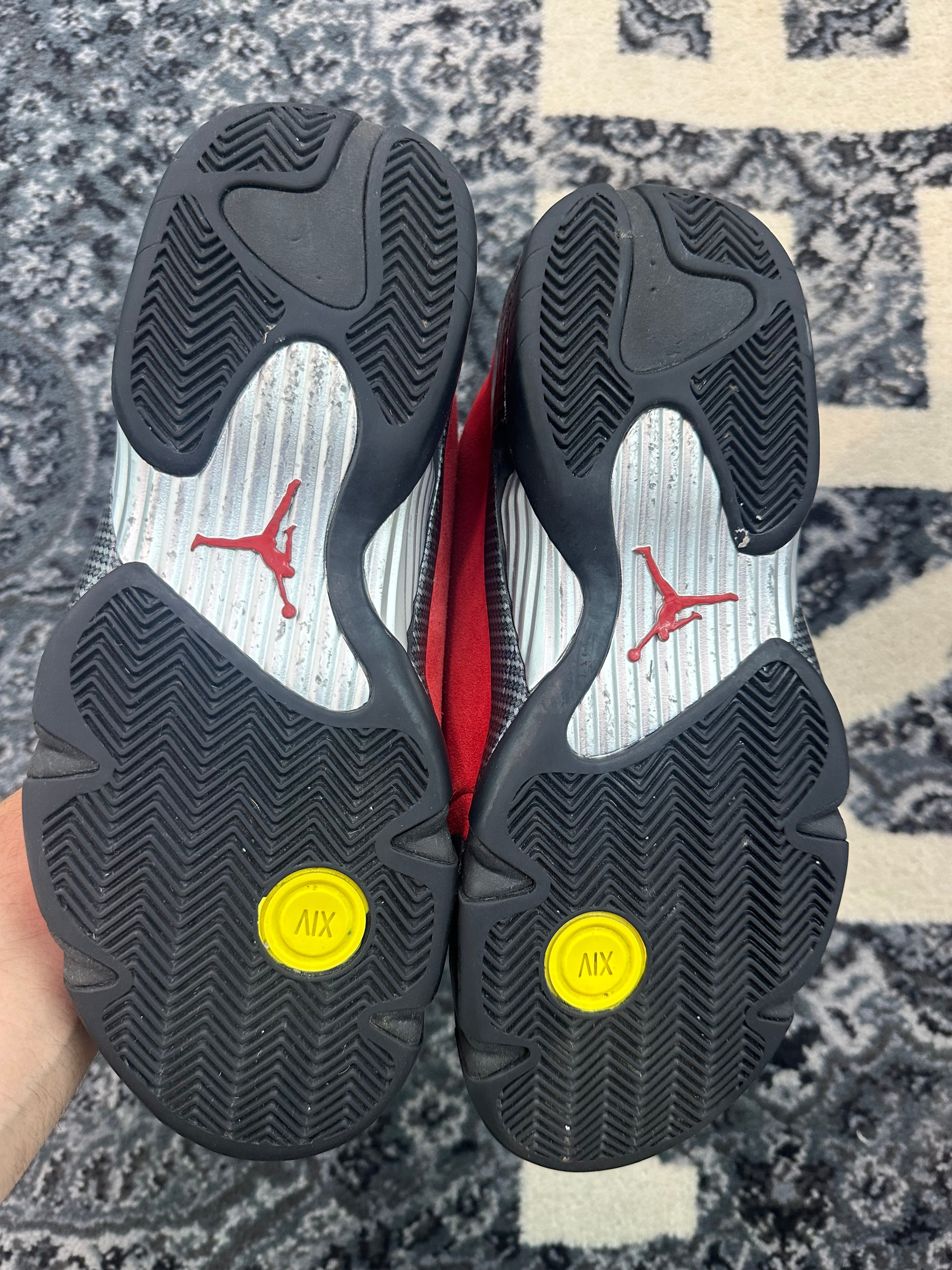 Jordan 14 “Ferrari”