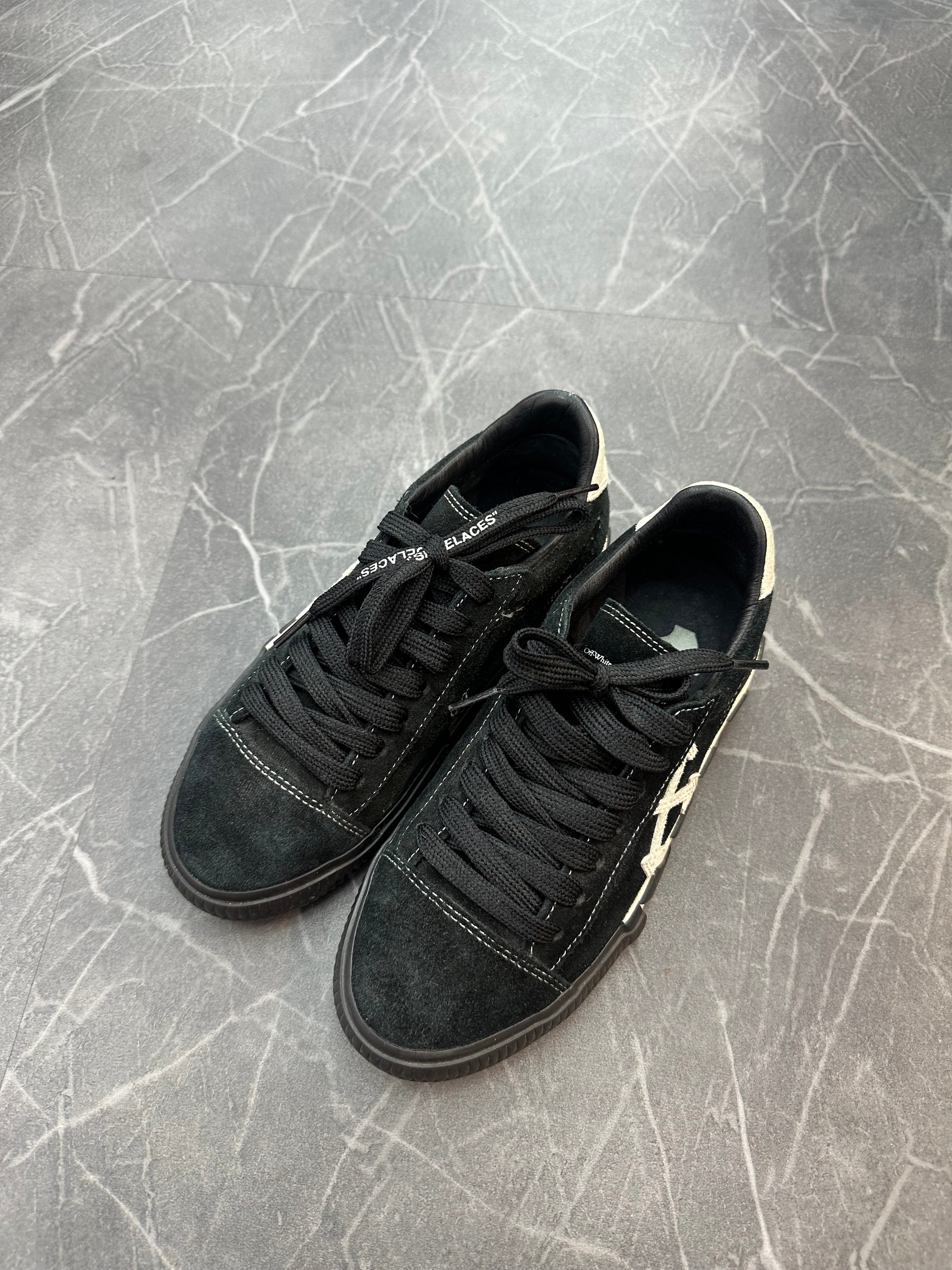 Off-White Vulc “Black White”