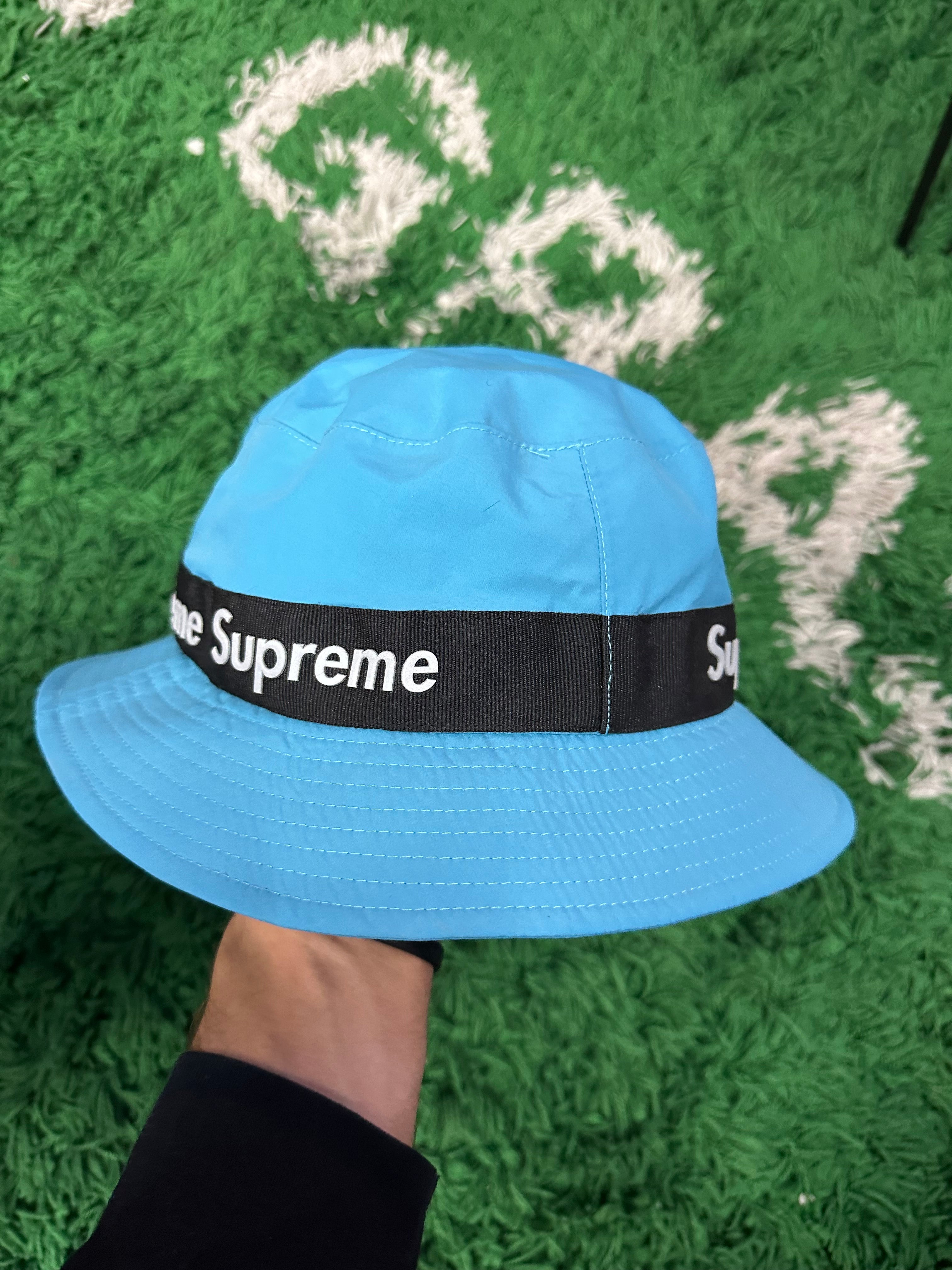 Supreme Bucket Hat “Ice Blue”