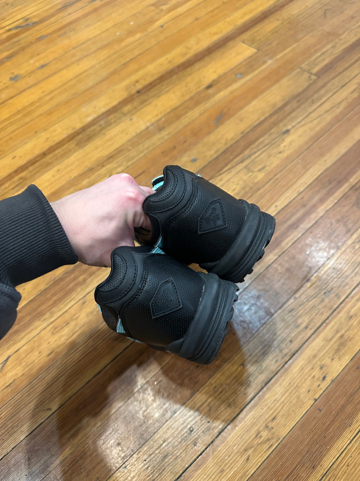 ASICS Gel-Saga Diamond Supply Co x Tiffany