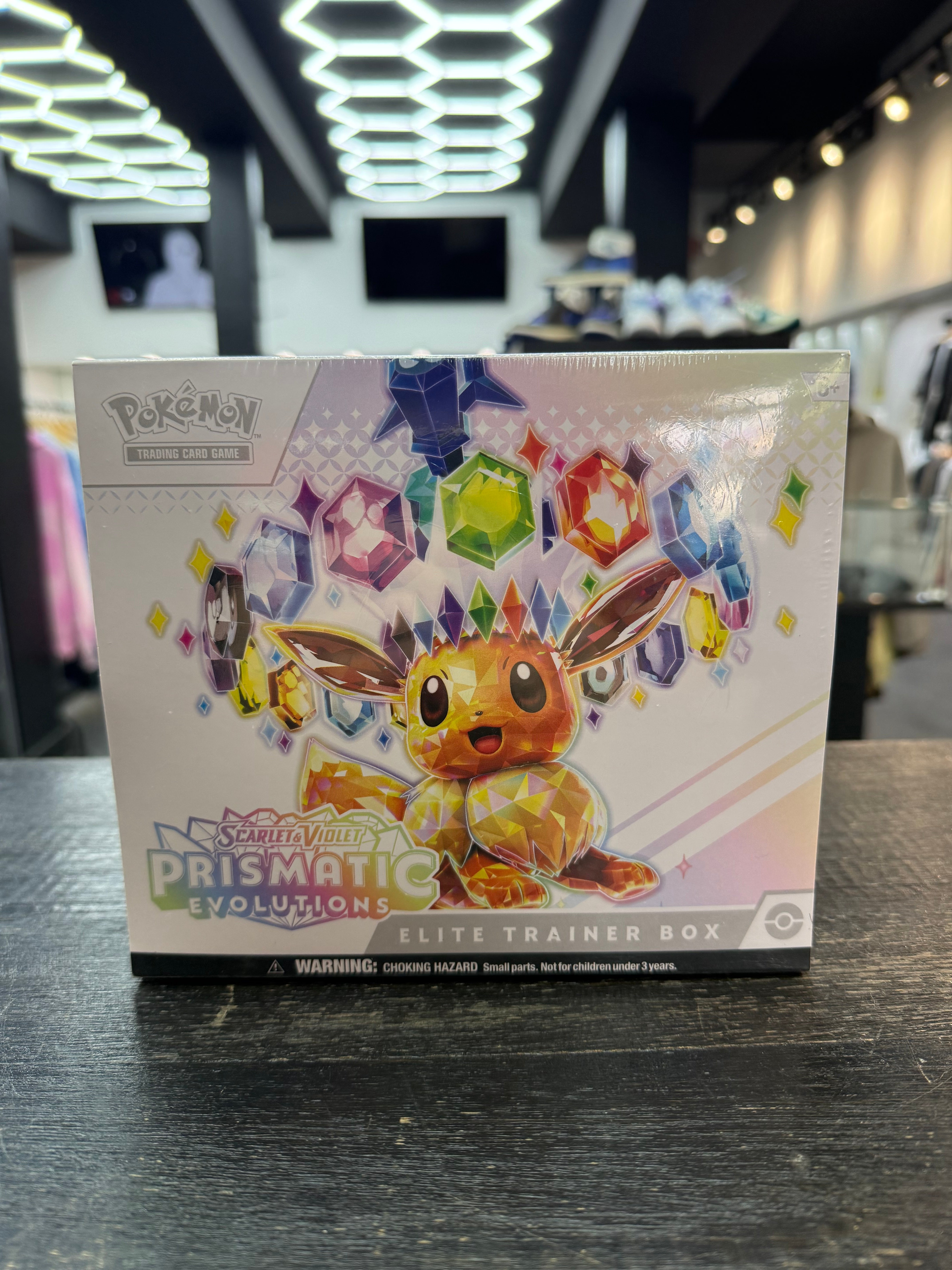 Pokemon Prismatic Evolutions Elite Trainer Box