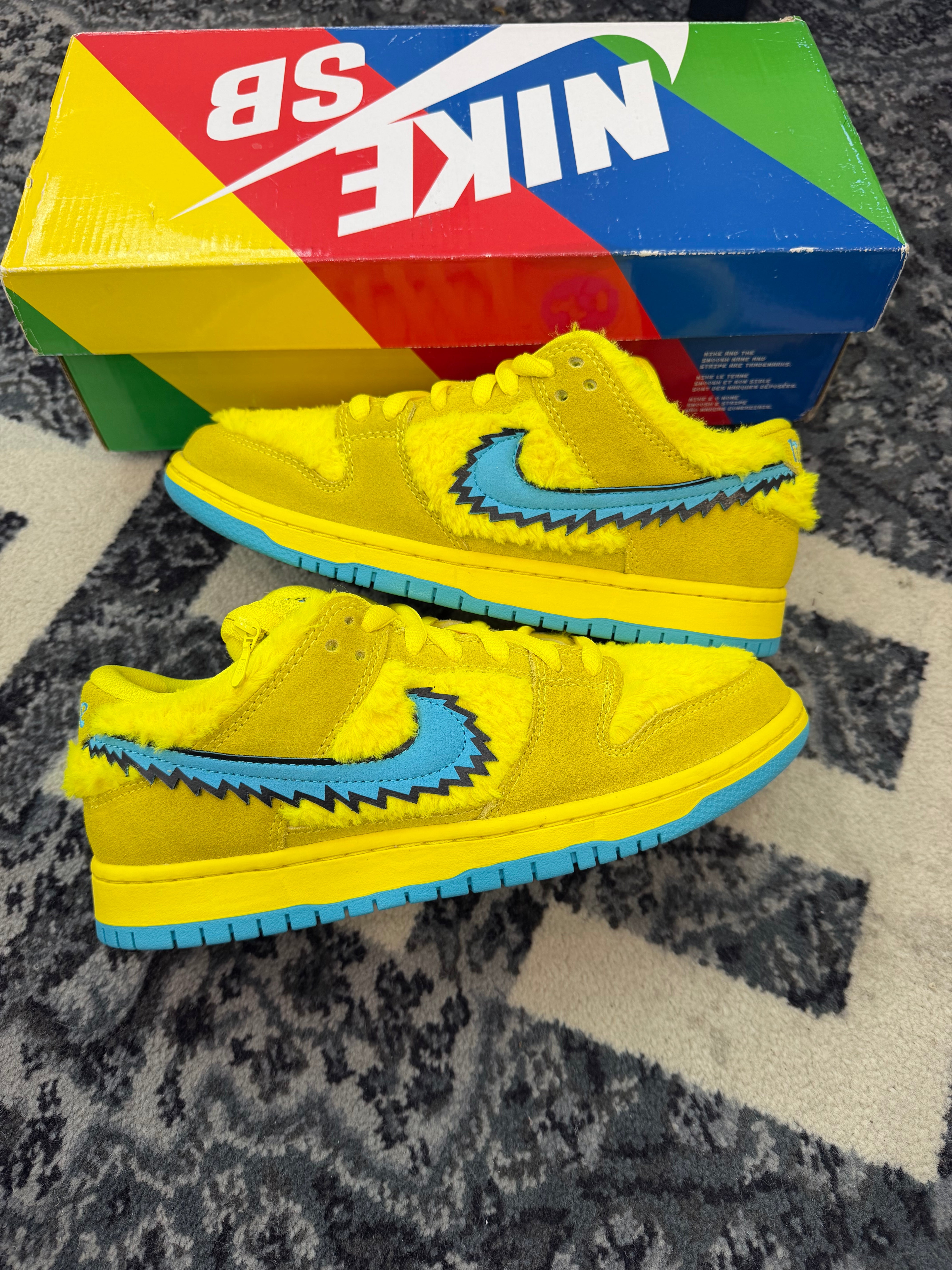 Nike Dunk Low SB Grateful Dead “Yellow”