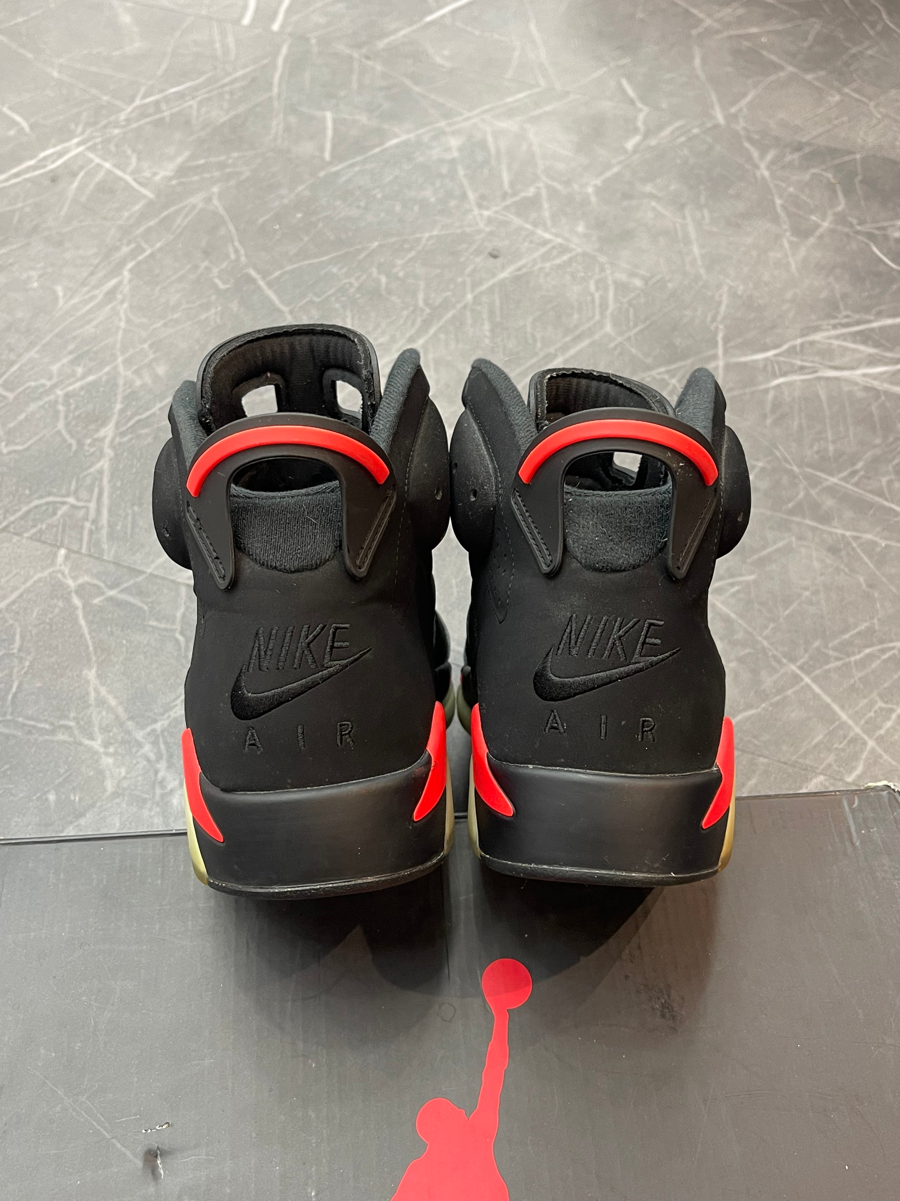 Jordan 6 “Black Infrared” (2019)