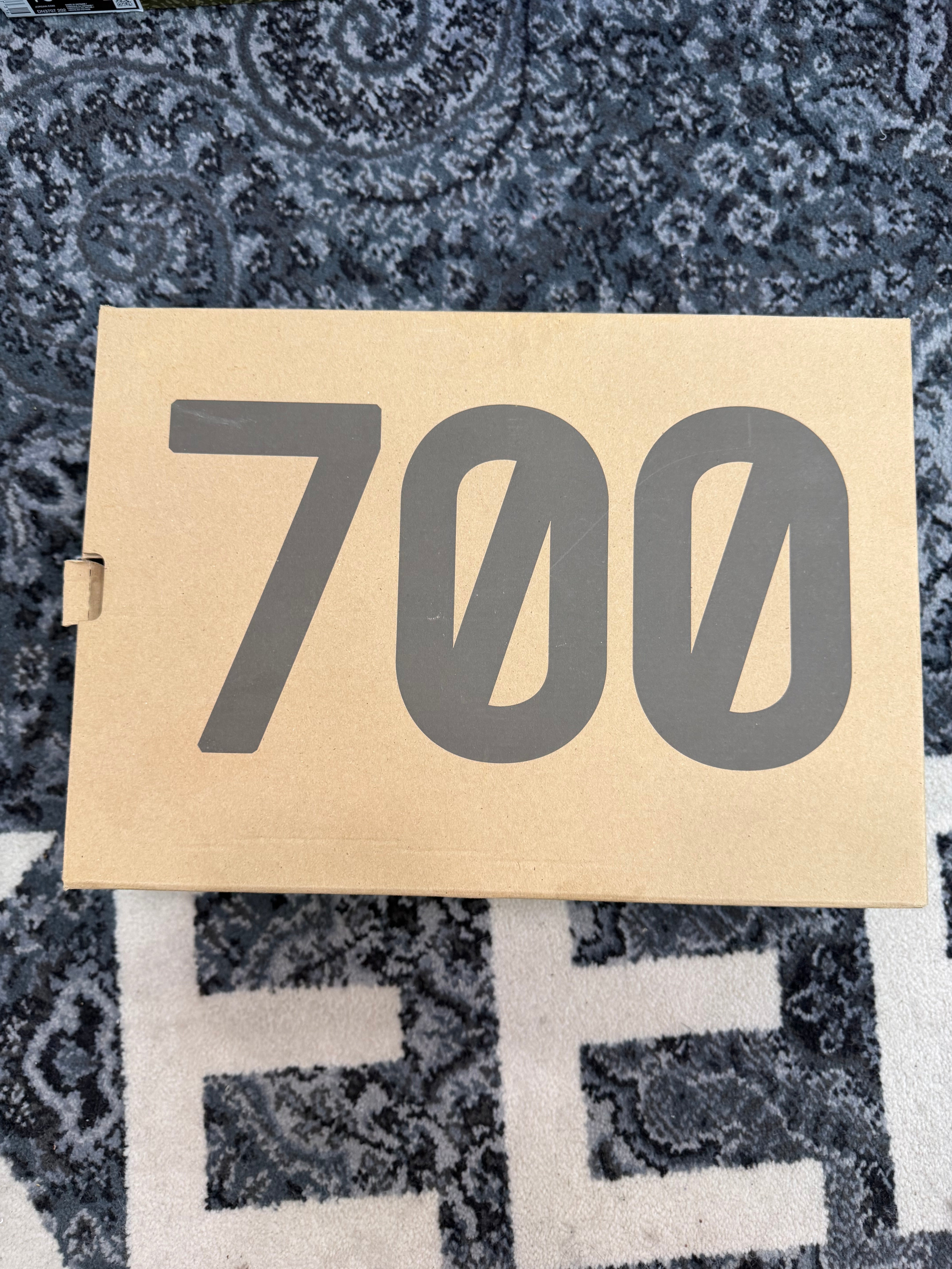 Yeezy 700 “Azael”