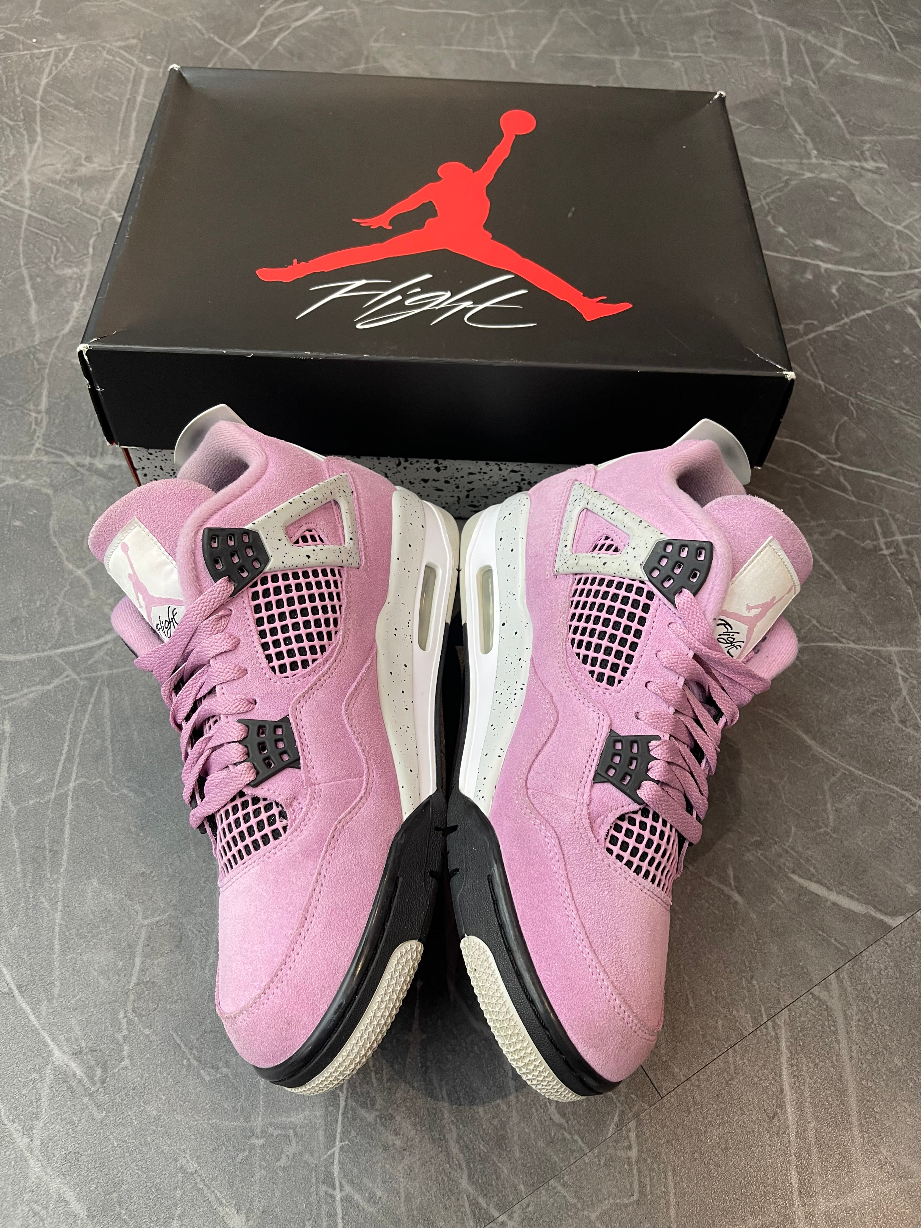 Jordan 4 “Orchid”