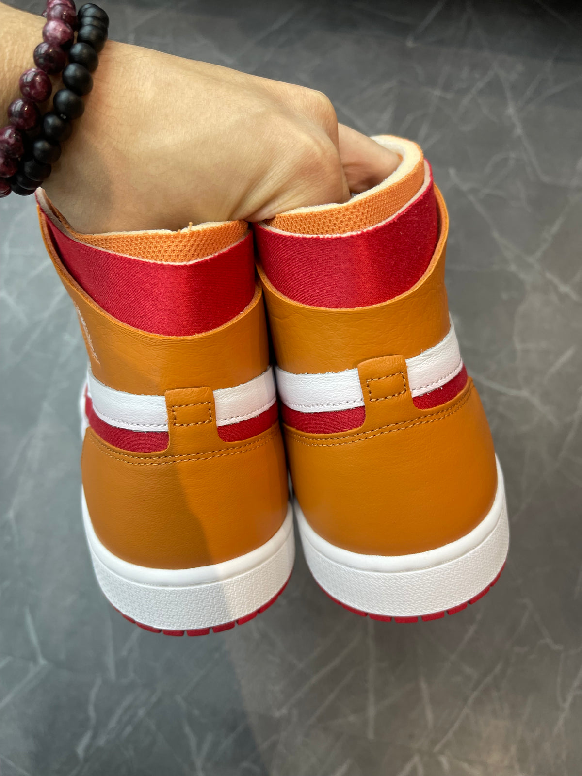 Jordan 1 “Fire Red Hot Curry”