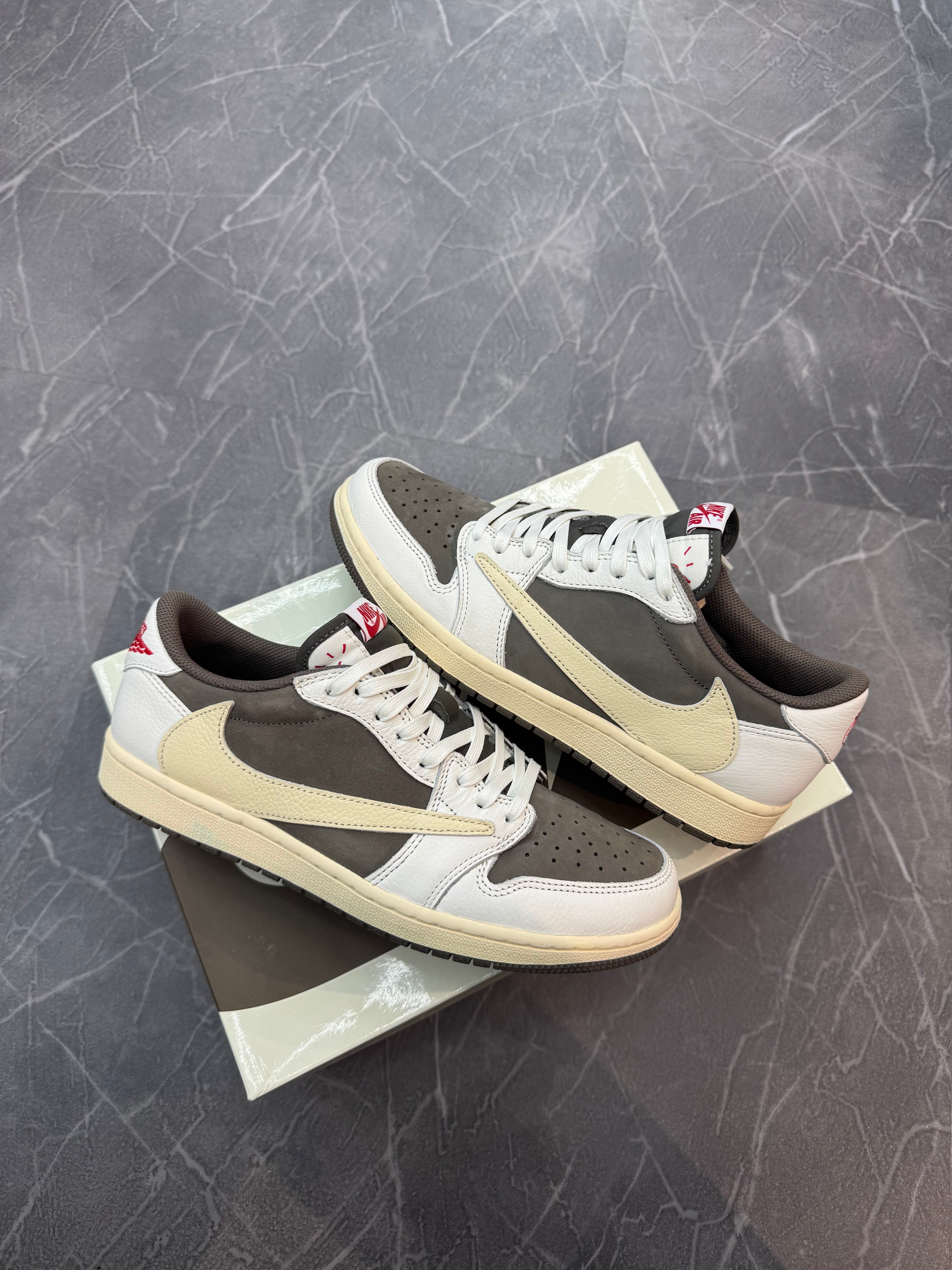 Jordan 1 Low Travis Scott Reverse Mocha