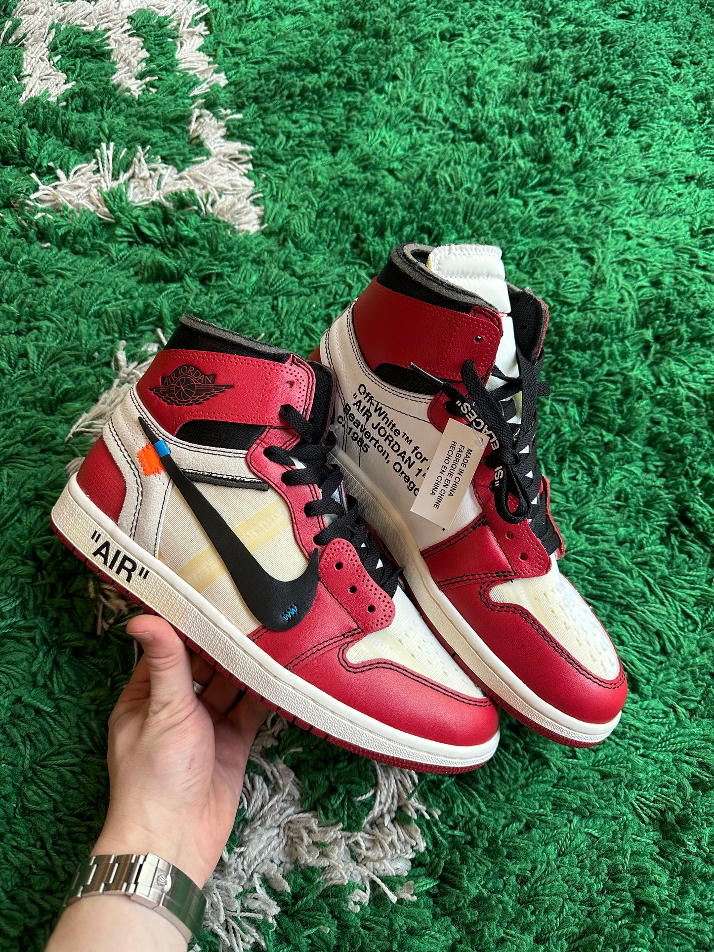 Off-White Jordan 1 High “Chicago”