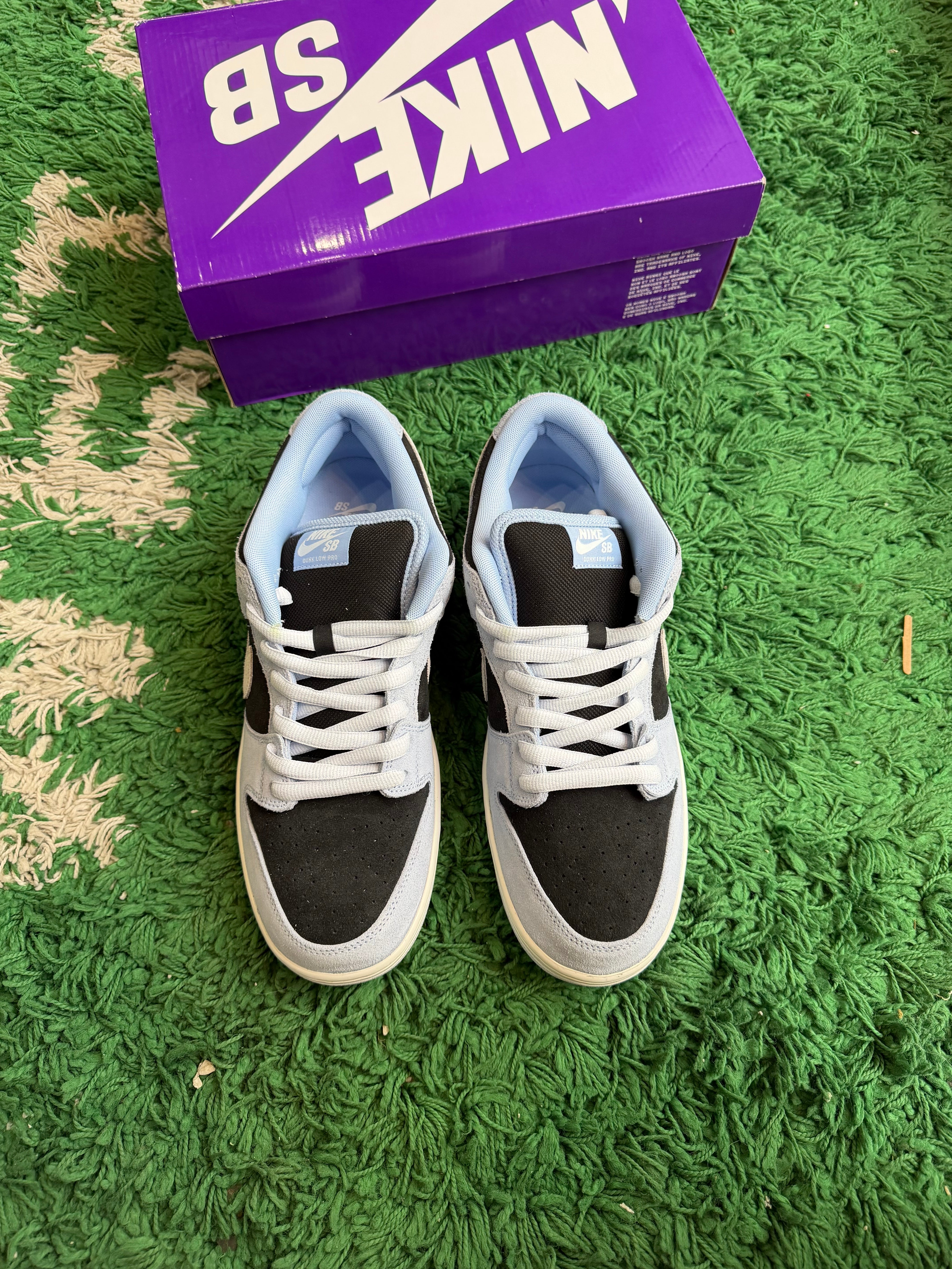 Nike SB Dunk Low “Black Aluminum”