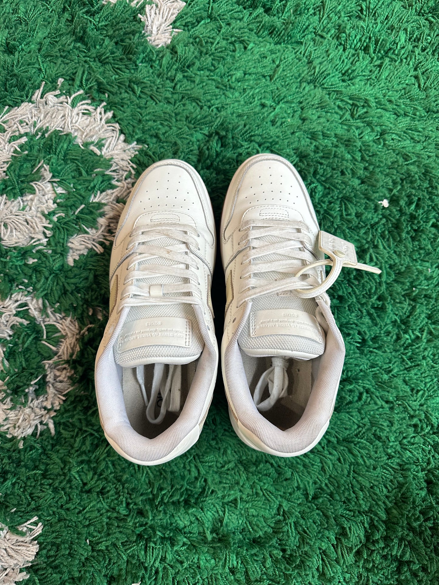 Off White Out Of Office “Tan”