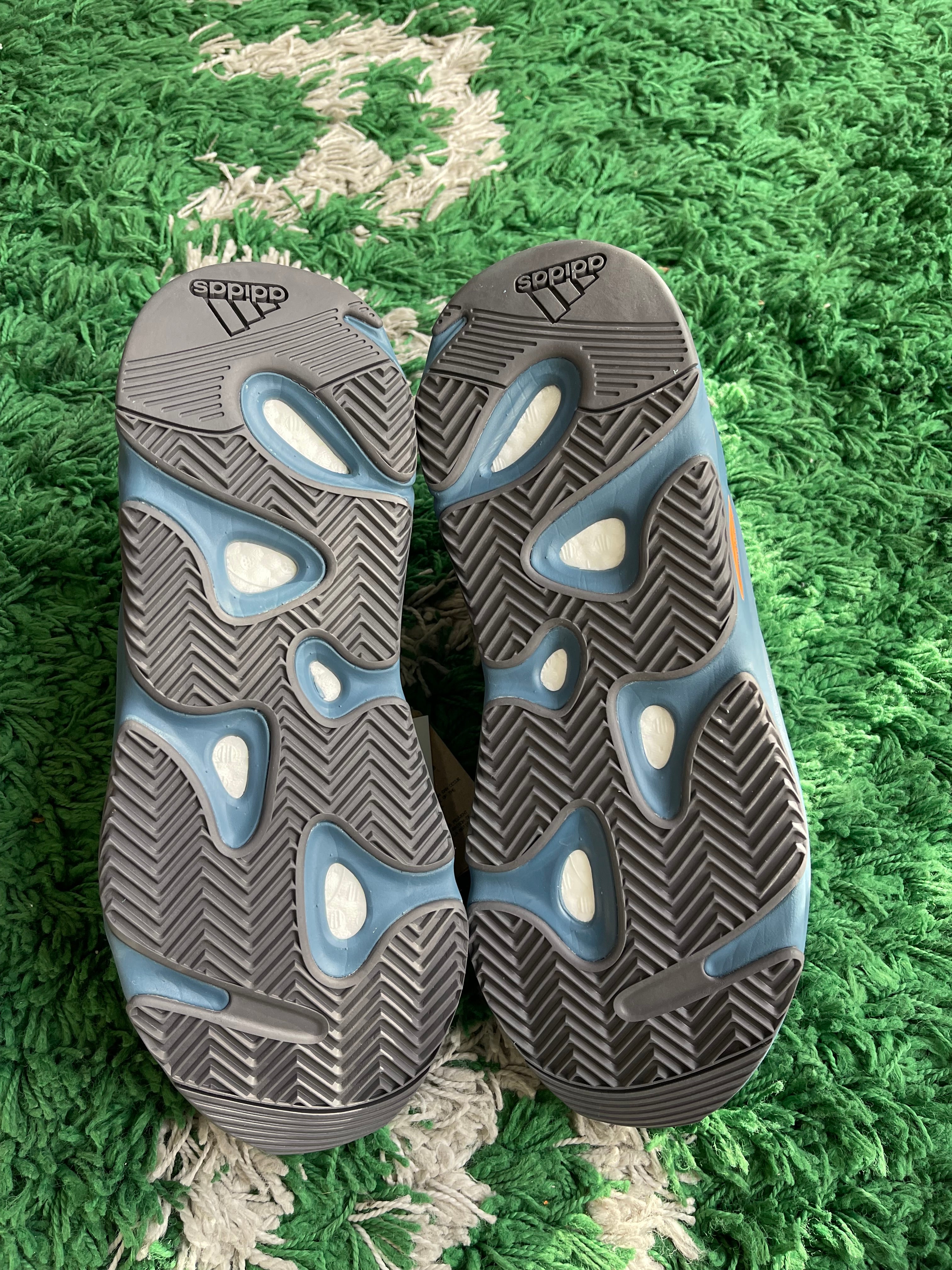 Yeezy Boost 700 “Faded Azure”