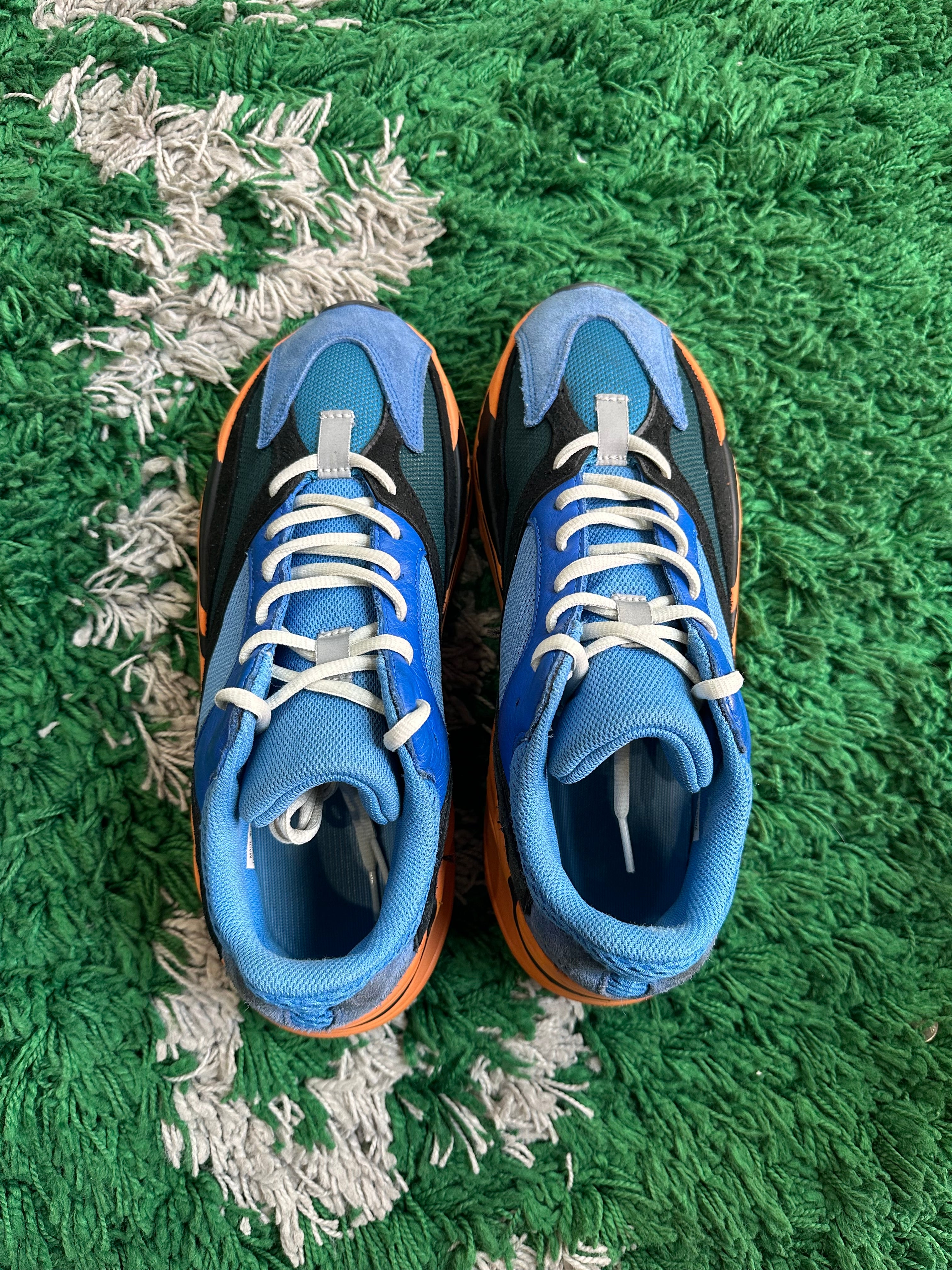 Yeezy 700 “Bright Blue”