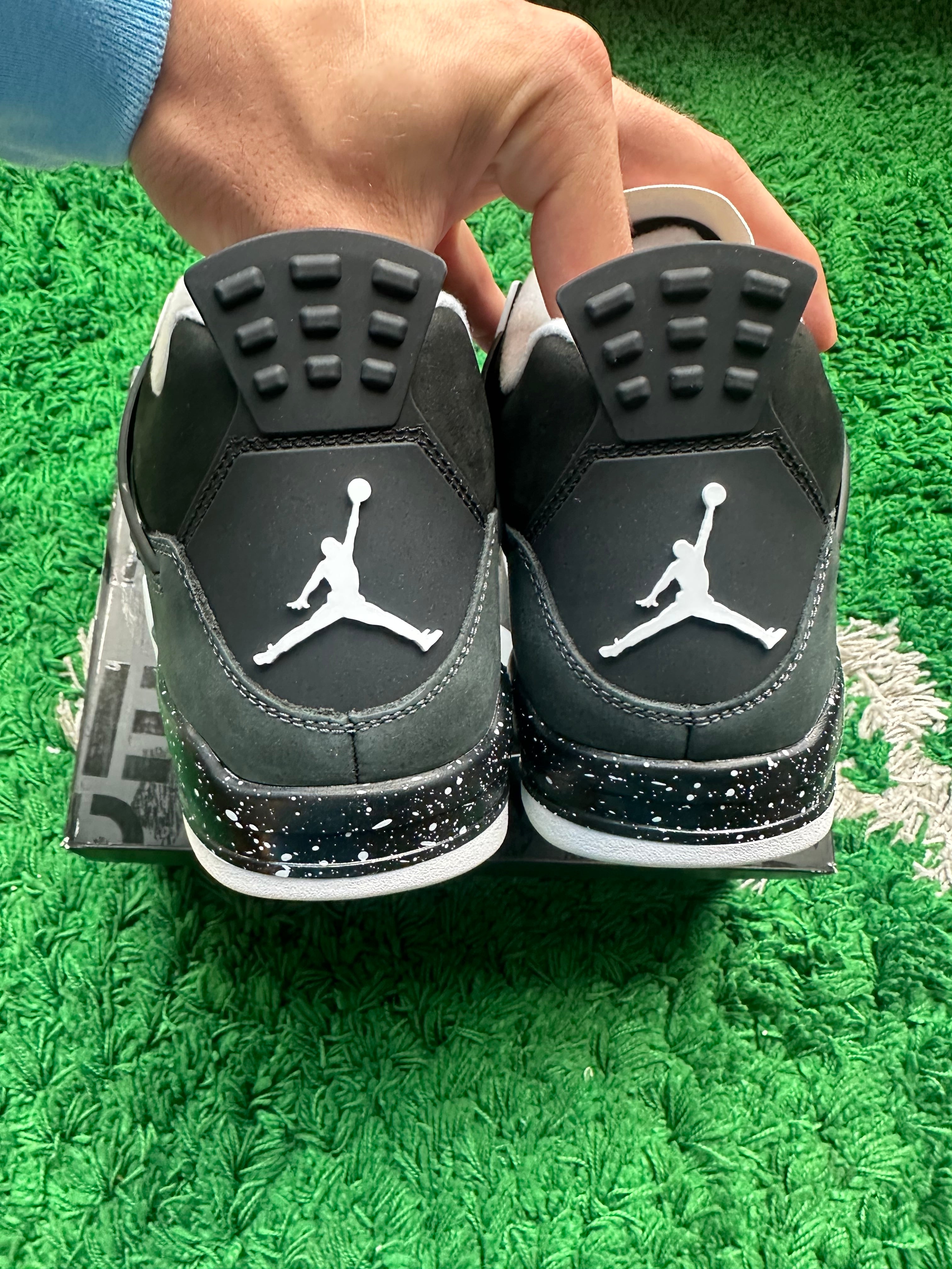 Jordan 4 “Fear”