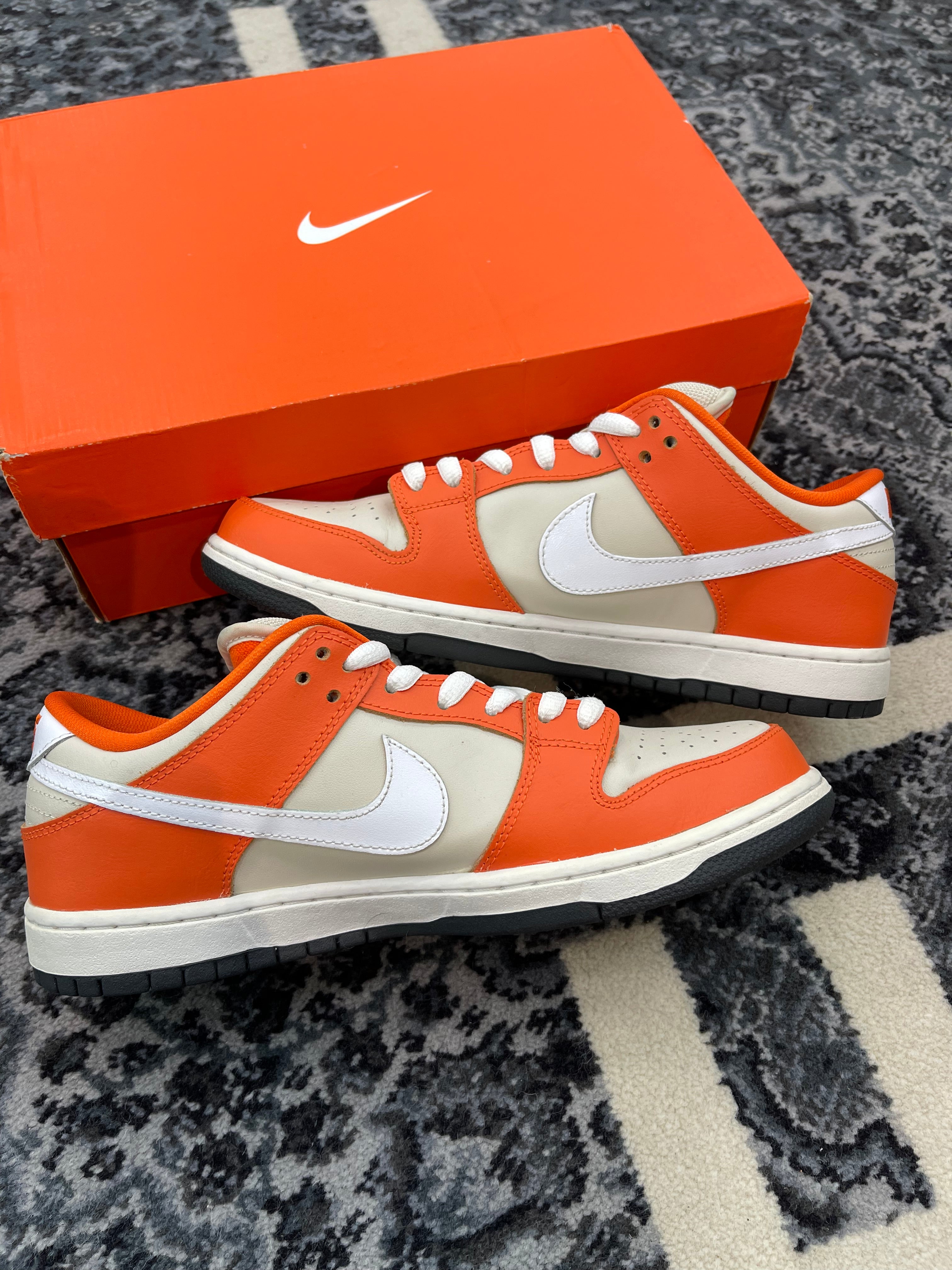 Nike Dunk Low SB “Orange Box”