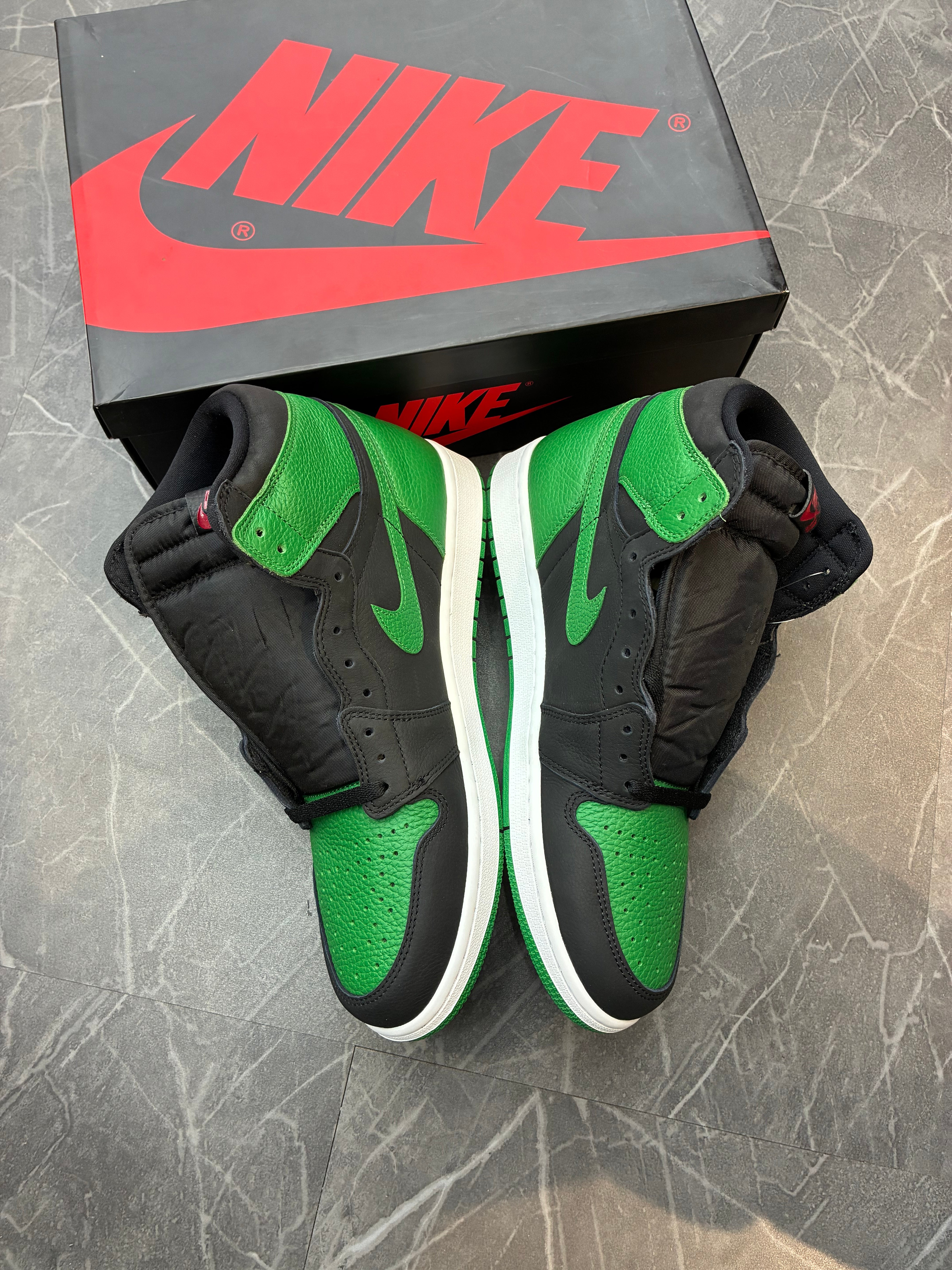 Jordan 1 High “Lucky Green Black”