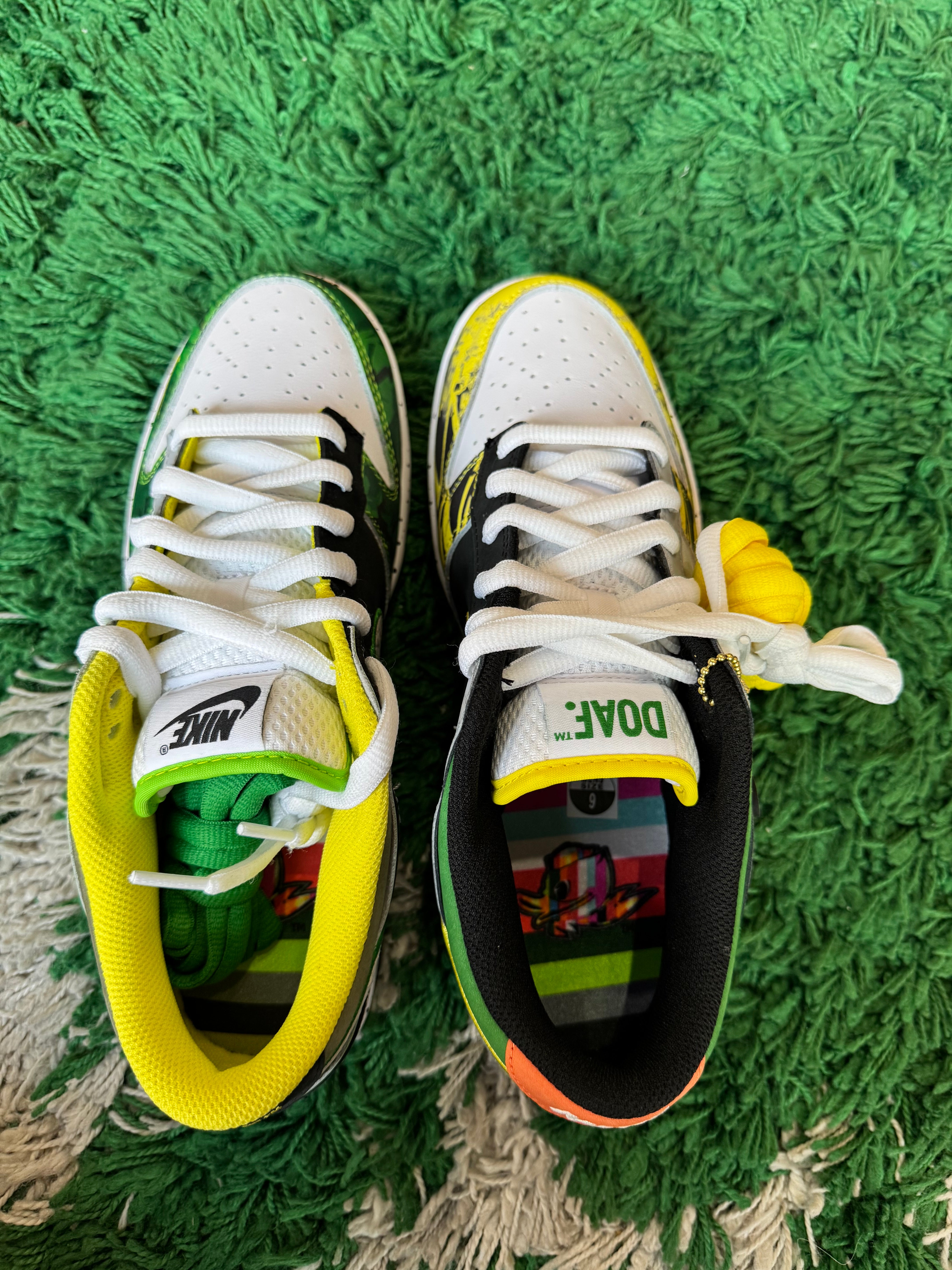 Nike Dunk Low Oregon PE “What The Duck Away”