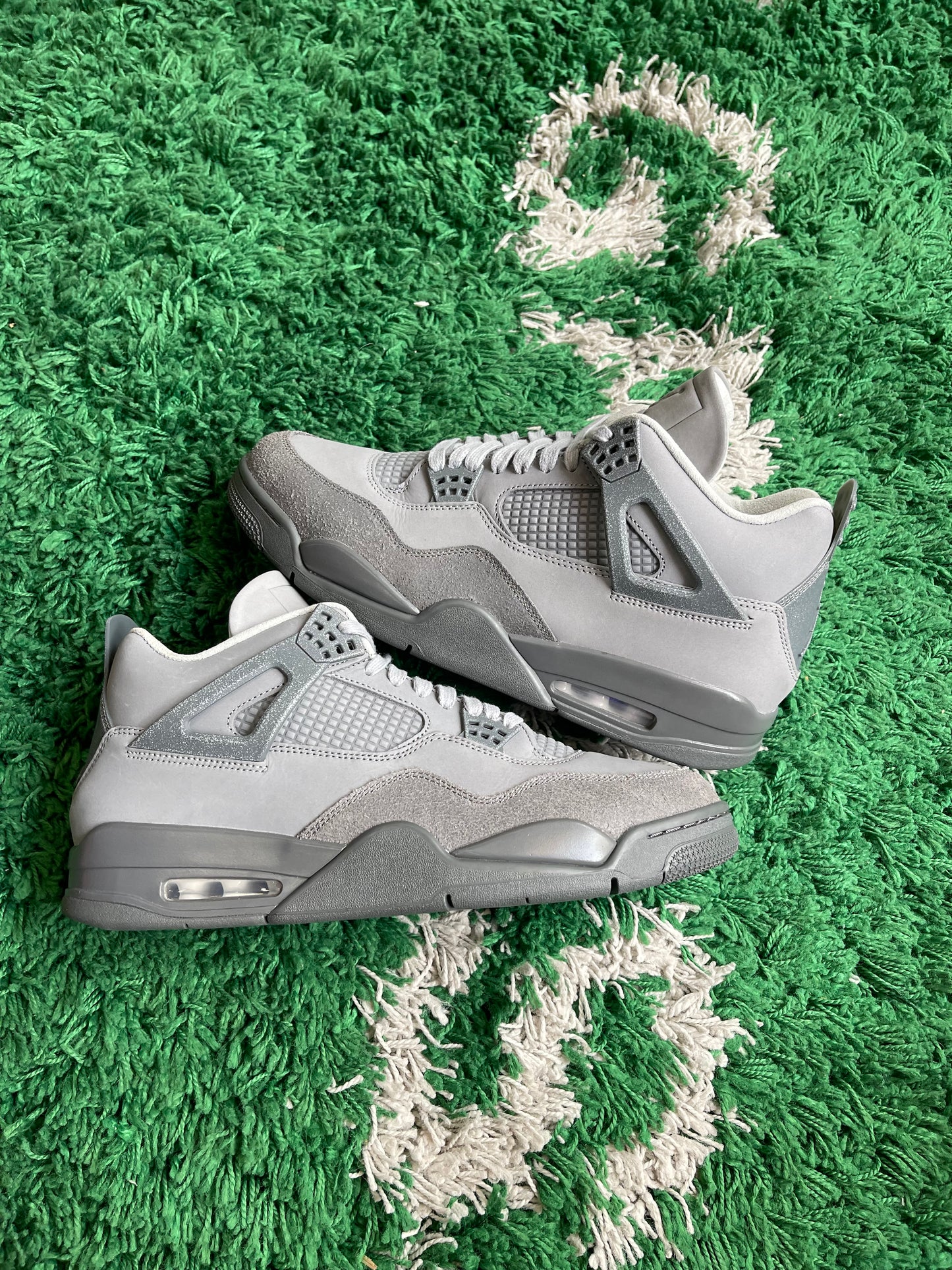 Jordan 4 “Wet Cement”