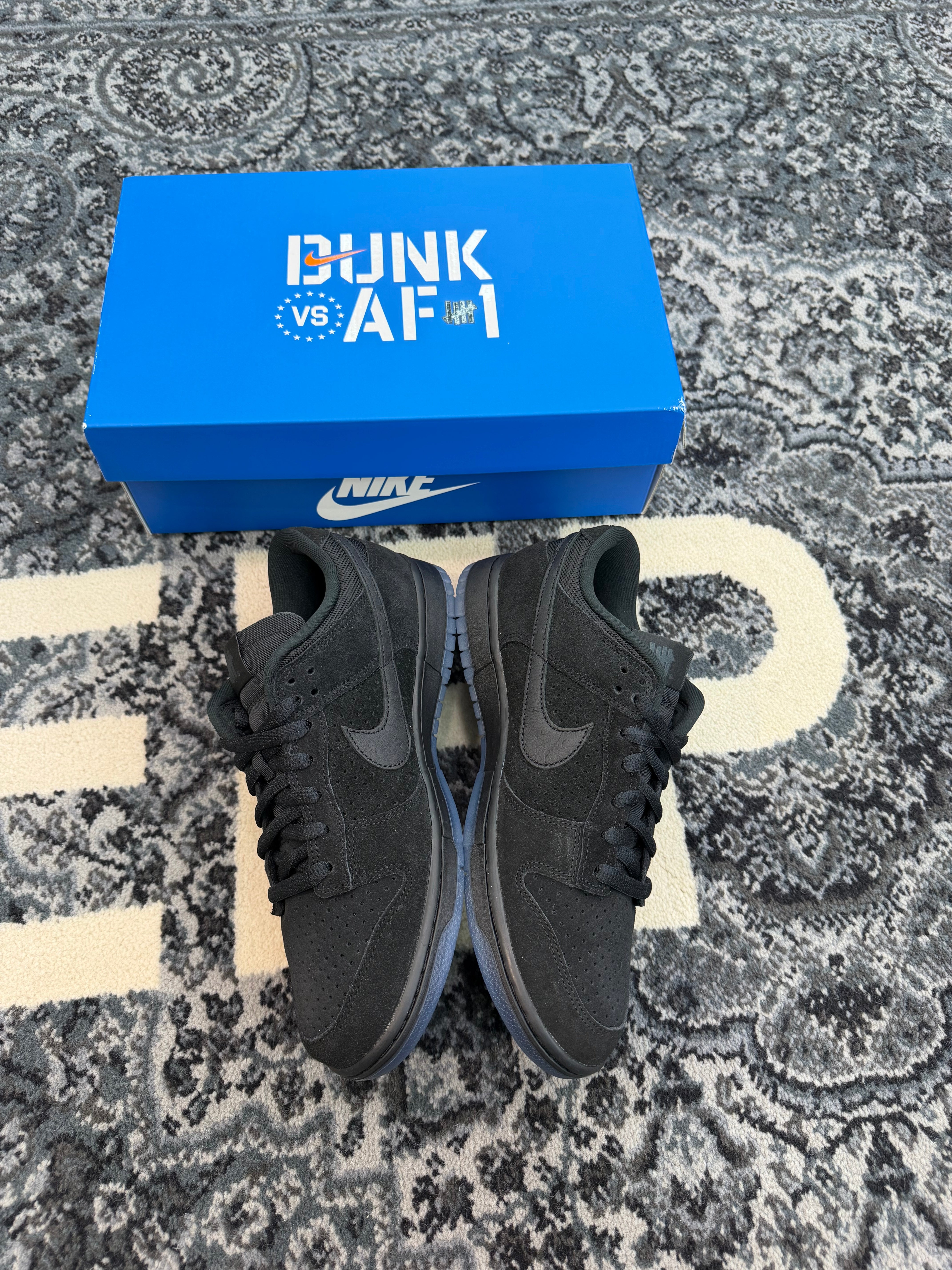 Nike Dunk Low x Undefeated “5 On it Black”