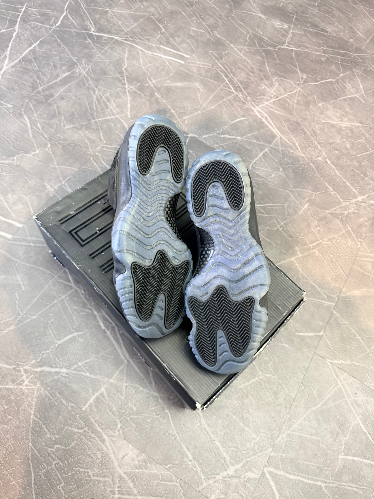 Jordan 11 Retro Cap and Gown