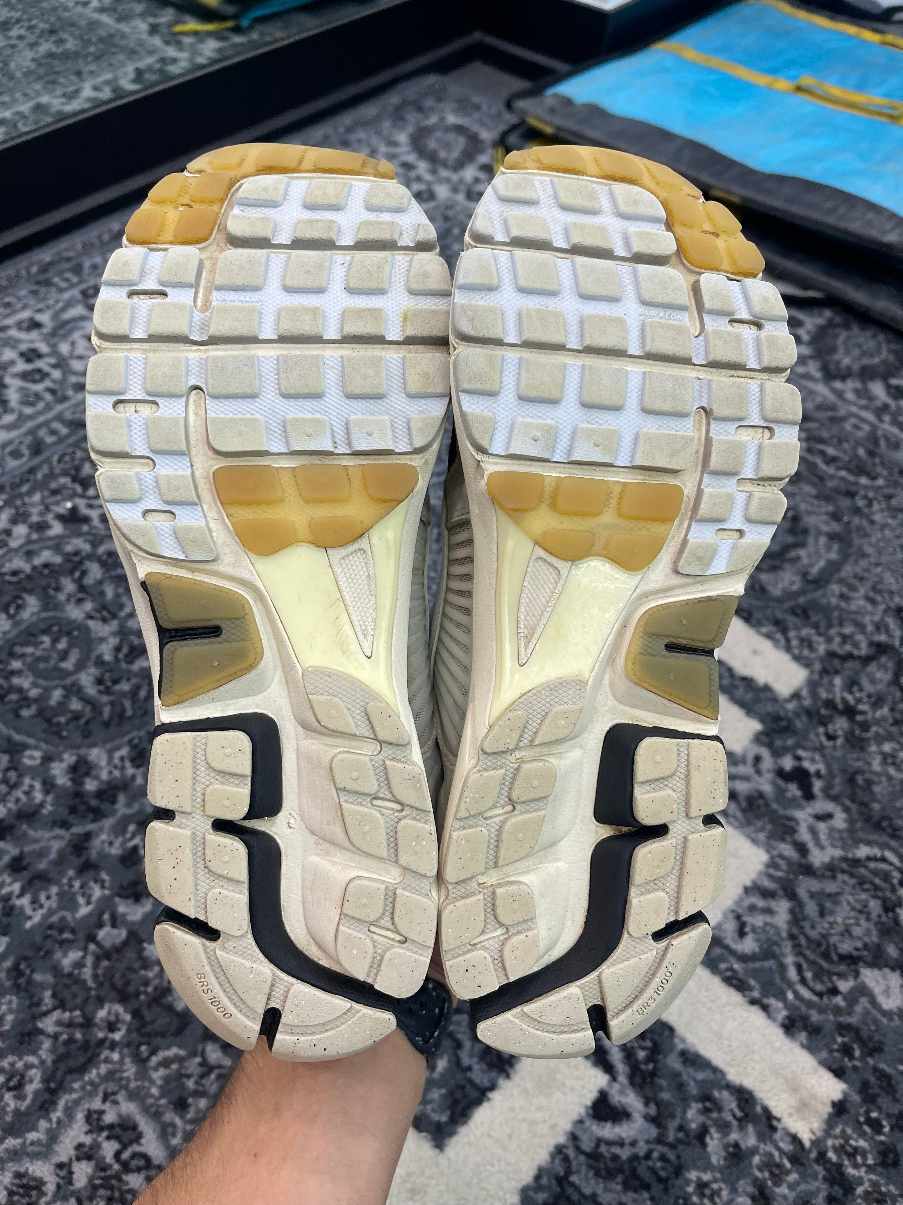 Nike Zoom Vomero 5 “Supersonic”