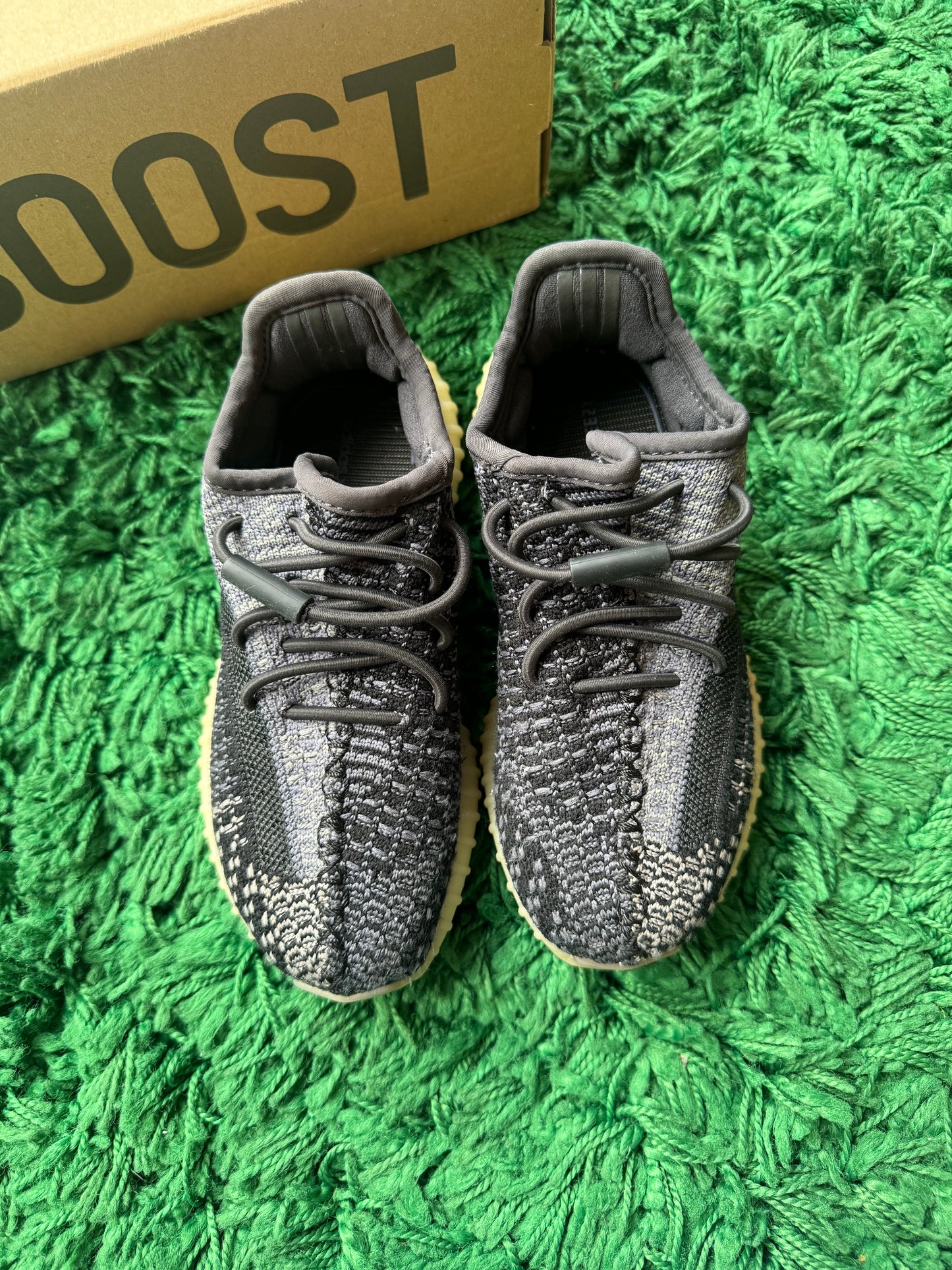 Yeezy 350 “Carbon” PS