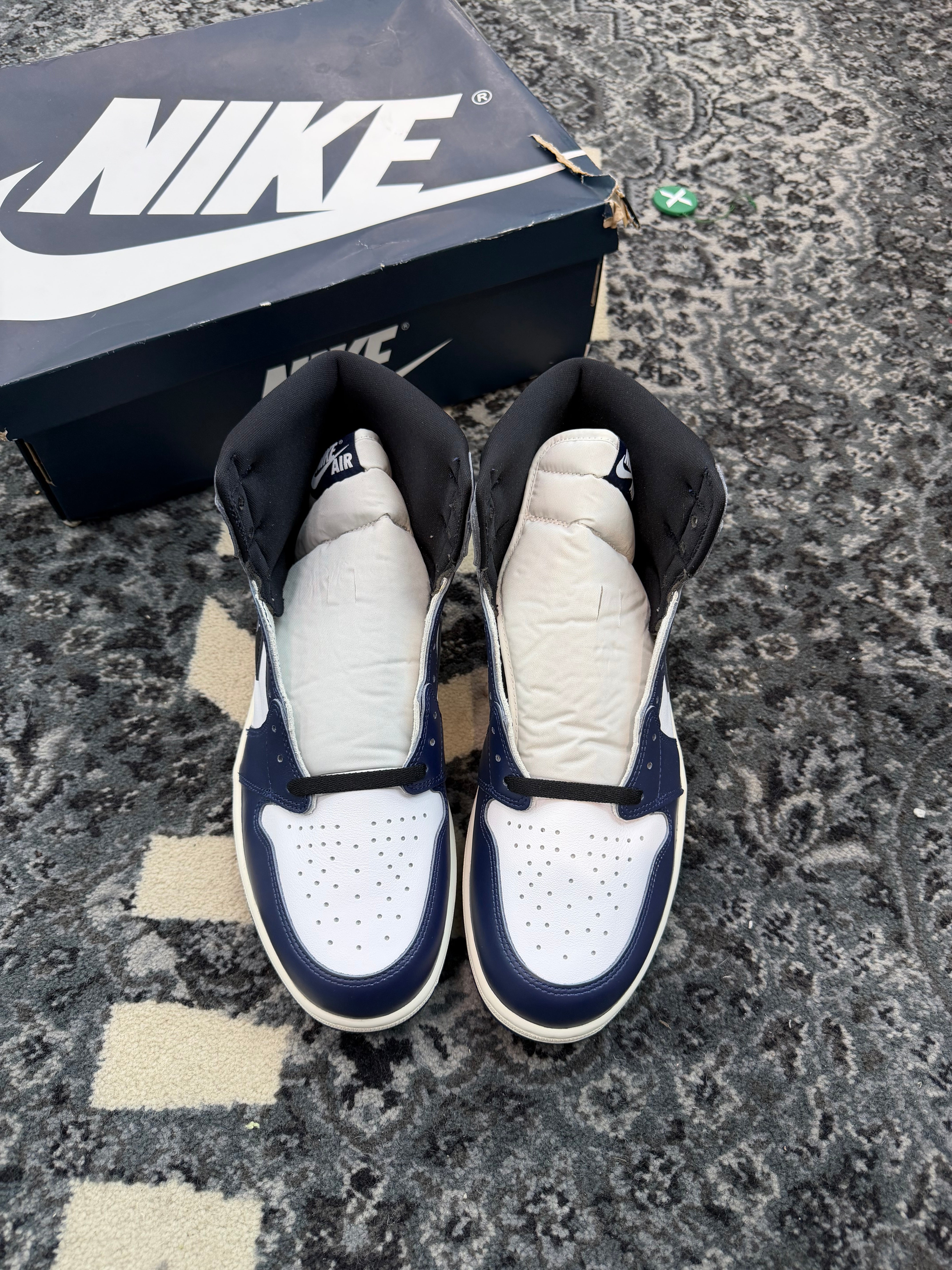 Jordan 1 High “Midnight Navy”