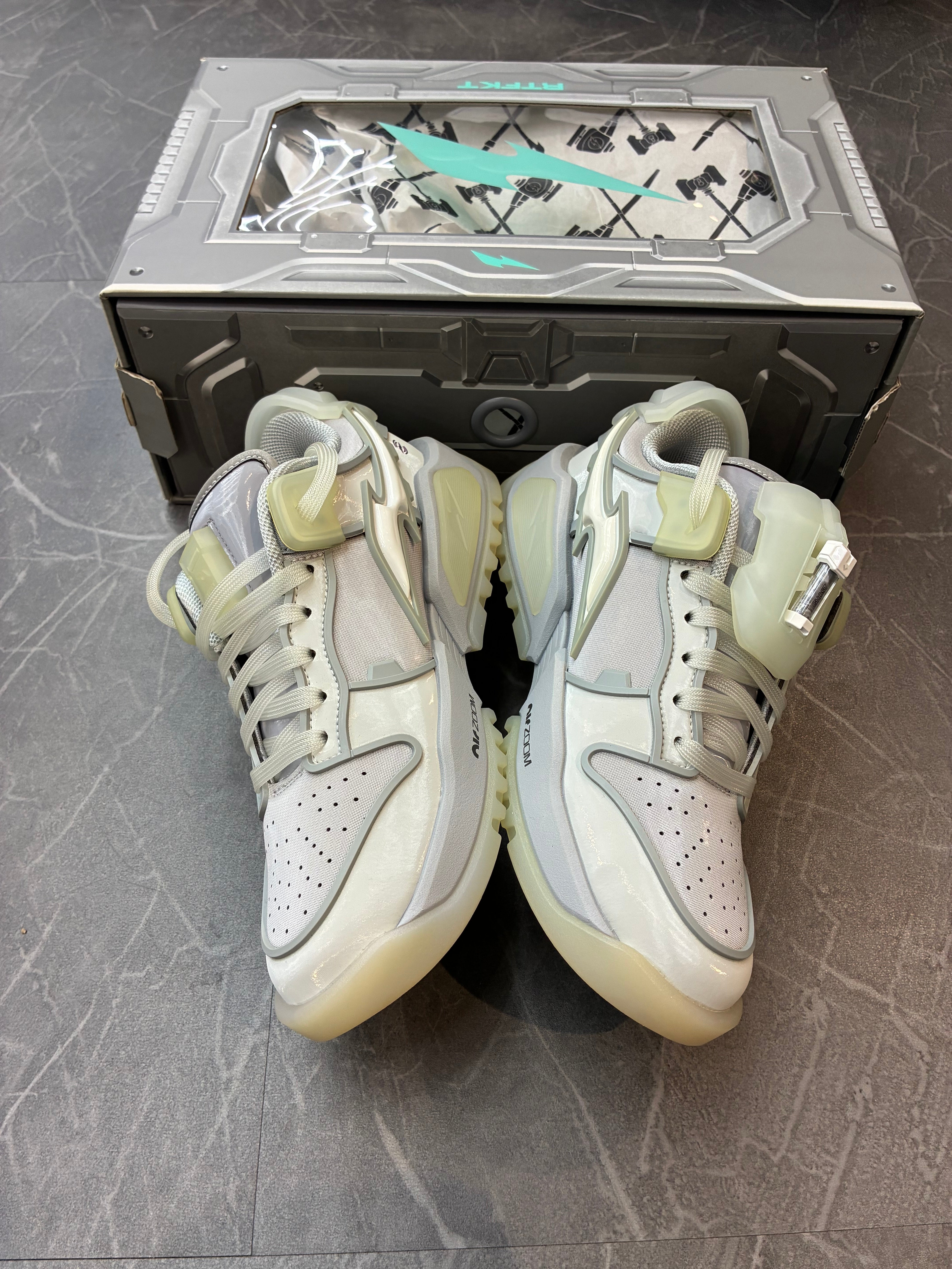 Nike Dunk Genesis Low “RTFKT Ghost”