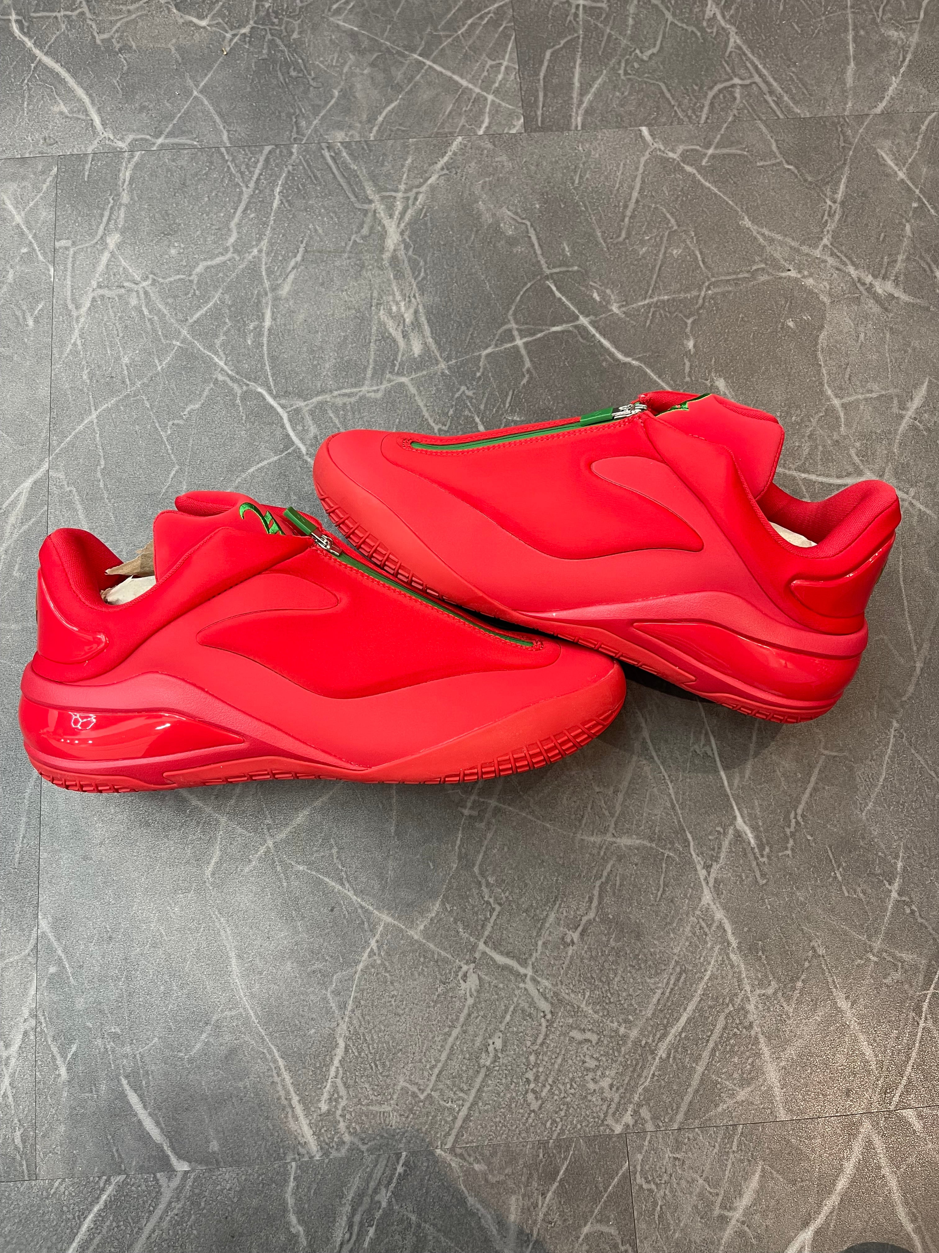 Converse SHAI “001 Winter Red”