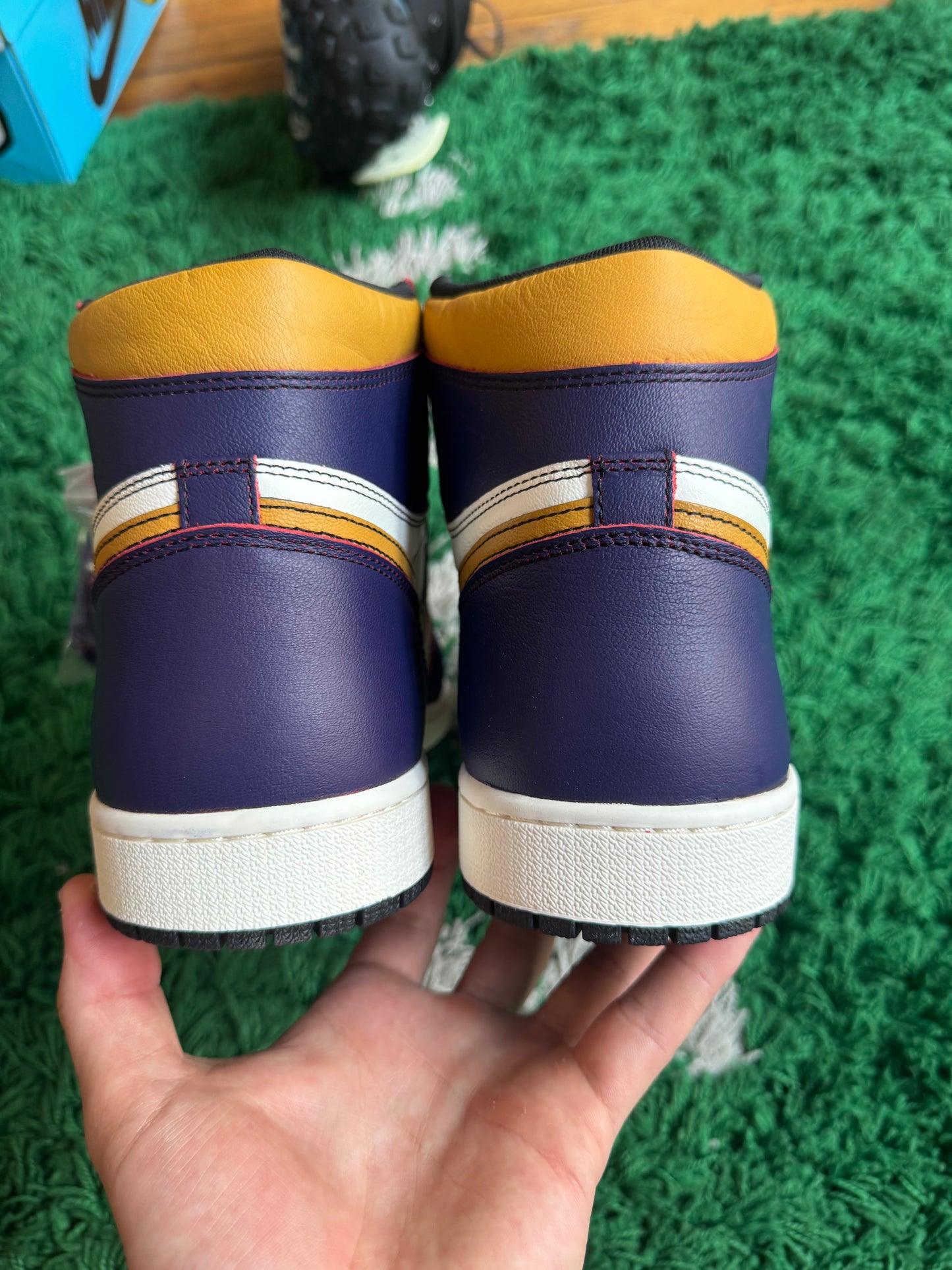Jordan 1 High “La To Chicago”