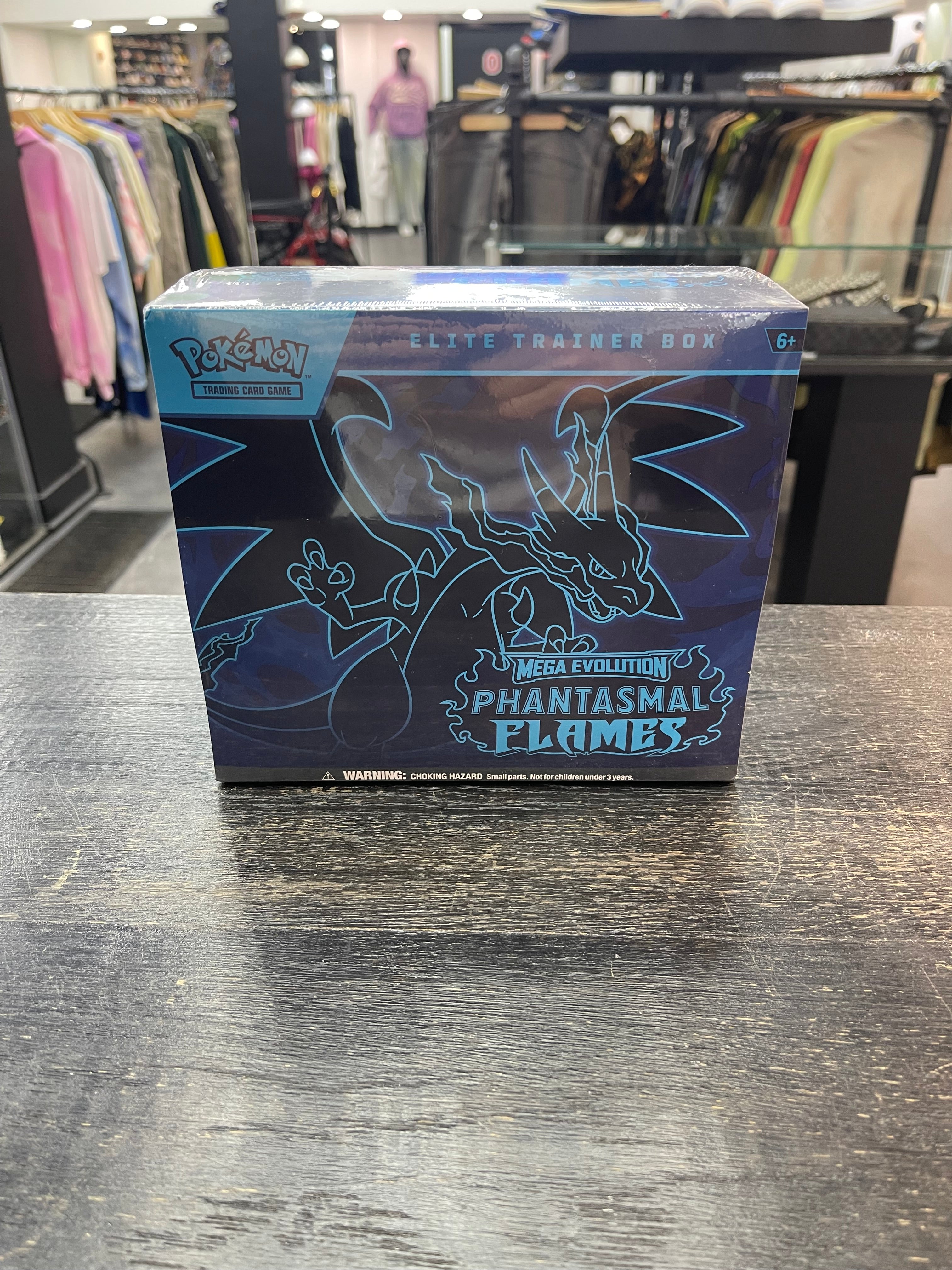 Phantasmal Flames Elite Trainer Box