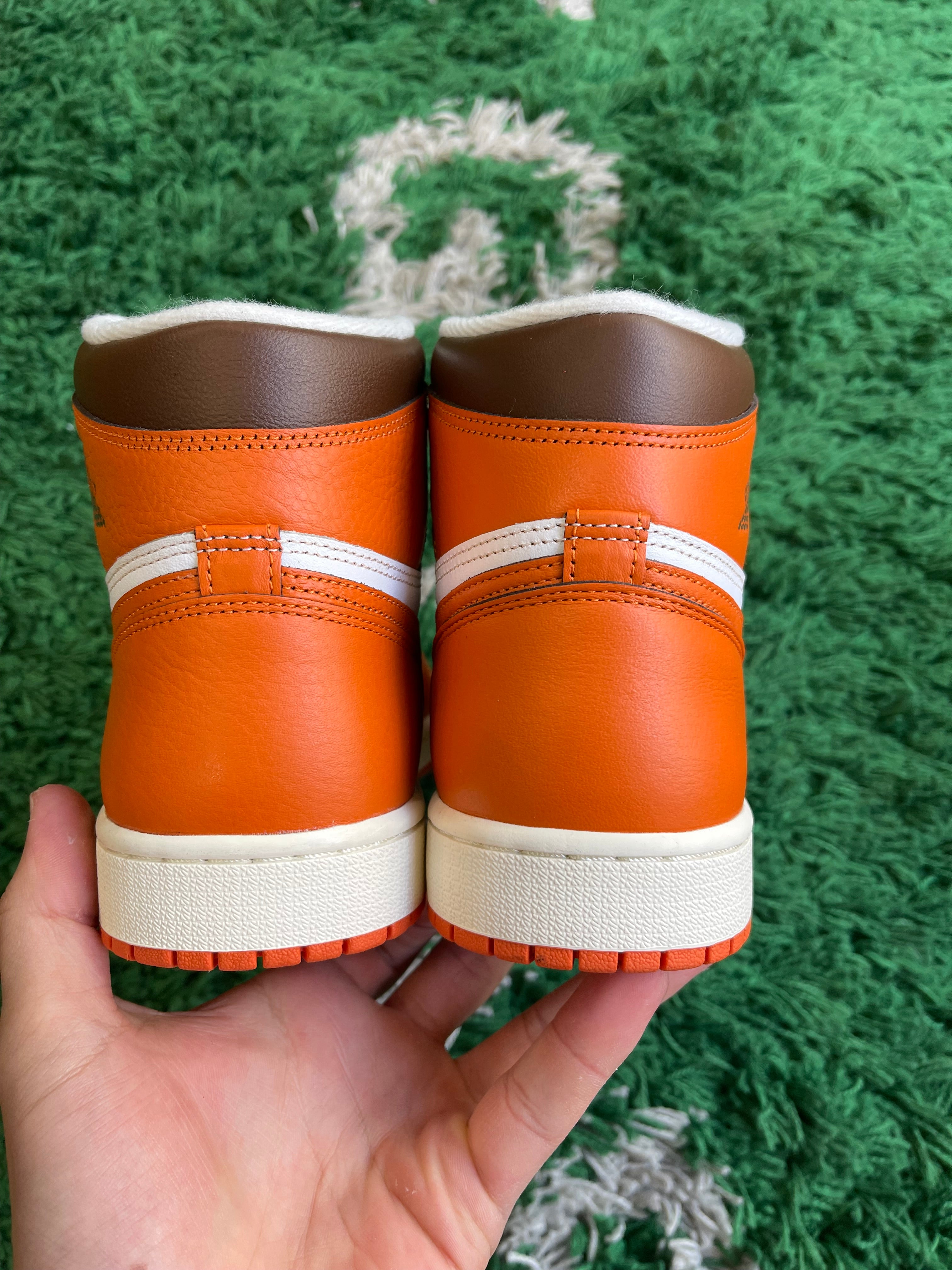 Jordan 1 High “Starfish”