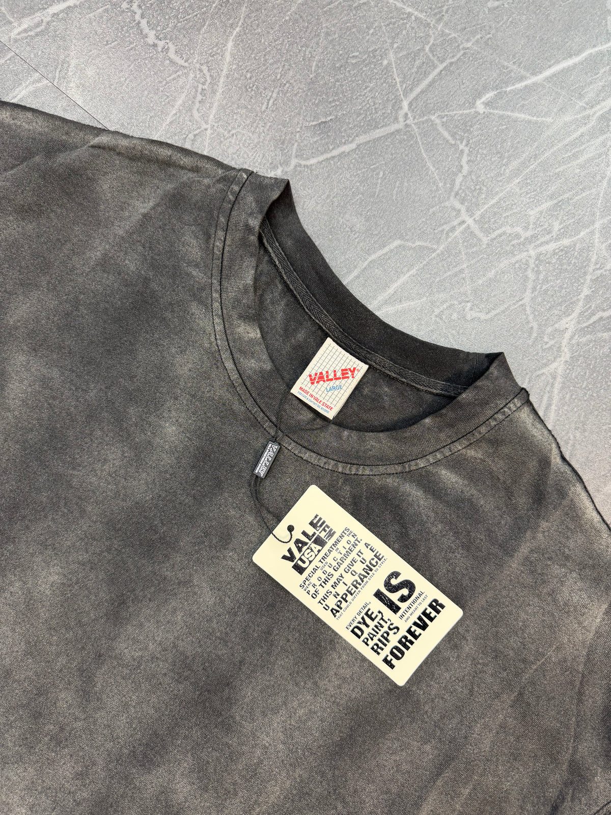Vale Forever Eclipse Tee Black