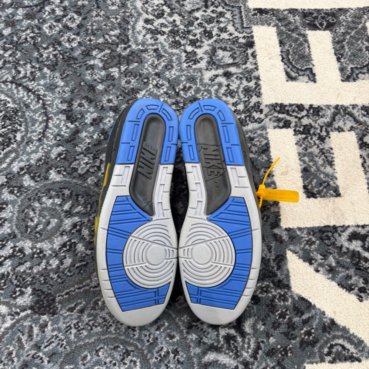 Jordan 2 Retro Low SP Off-White Black Blue (Size 10) (Lightly Worn)