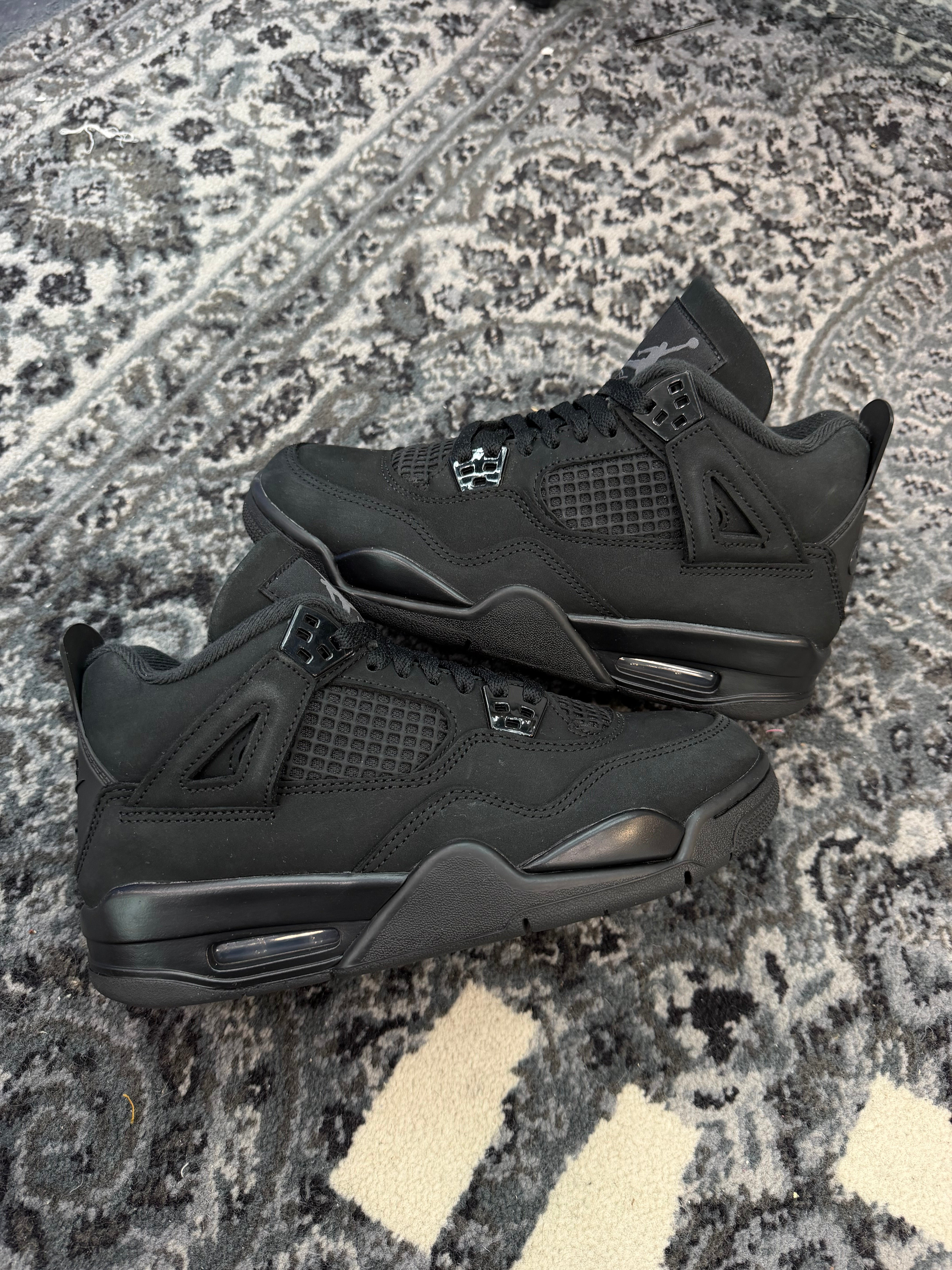 Jordan 4 “Black Cat”