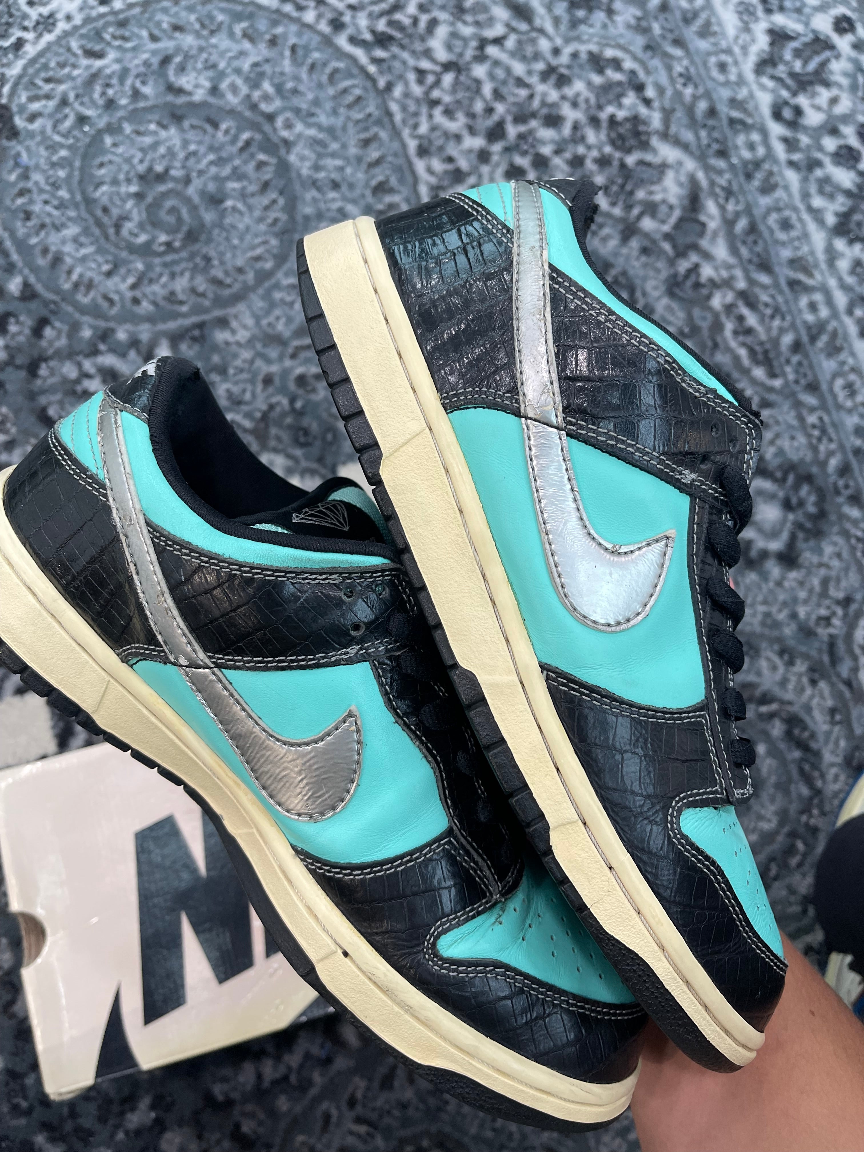 Nike Dunk Low SB “Diamond Supply Co.” (2005)