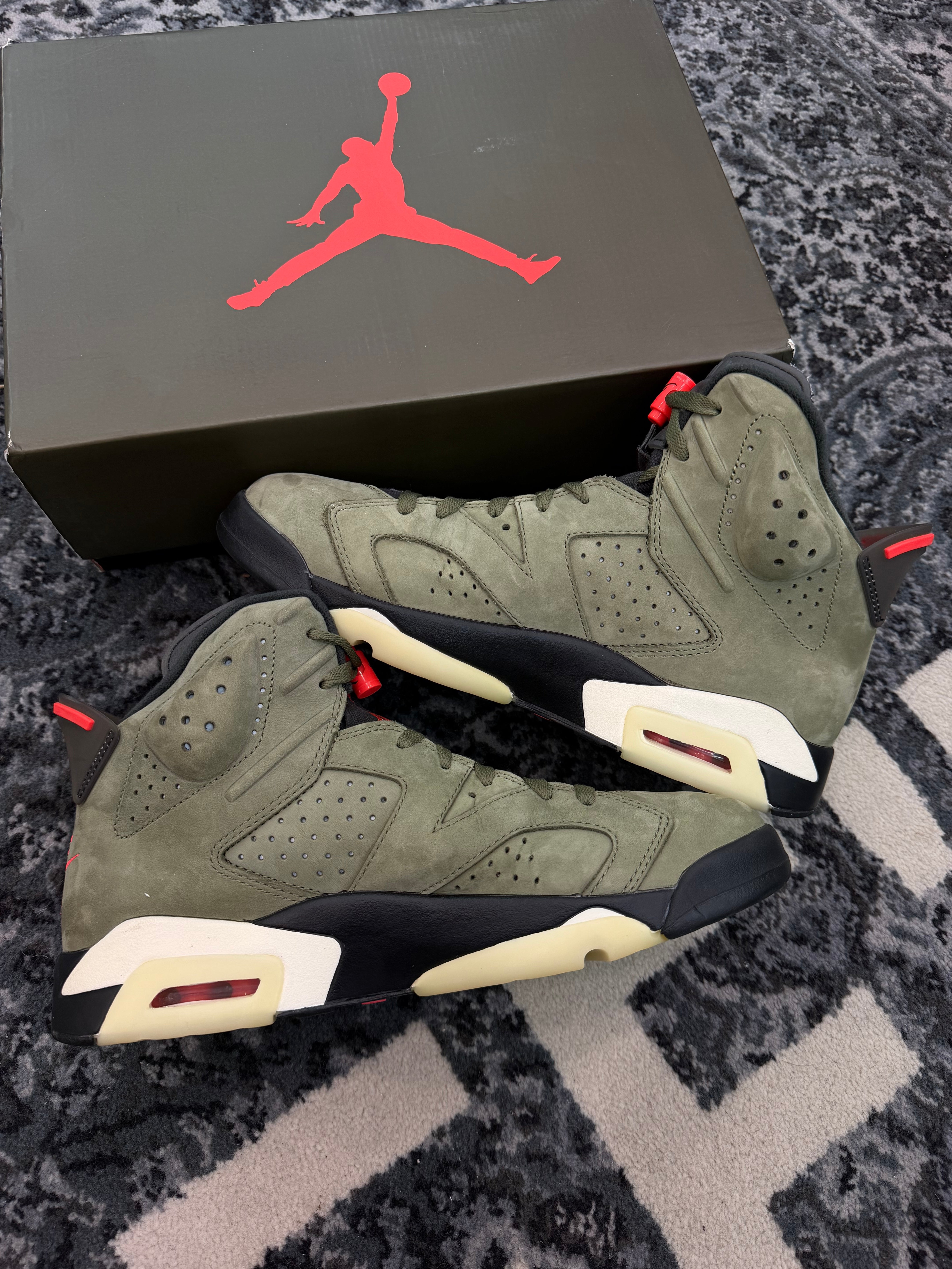 Jordan 6 x Travis Scott “Olive”