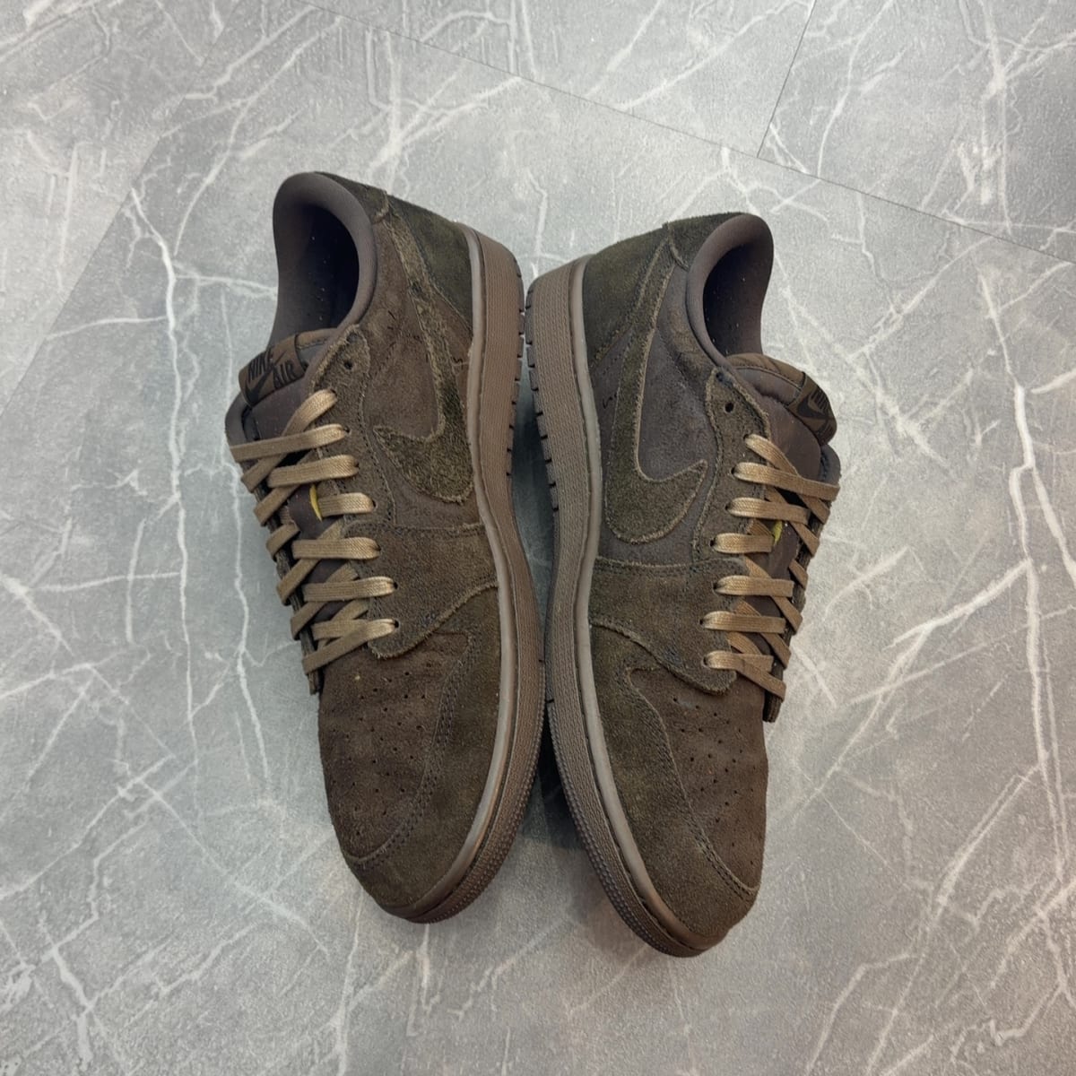 Jordan 1 Retro Low OG SP Travis Scott Velvet Brown (Size 13) (Lightly Worn)
